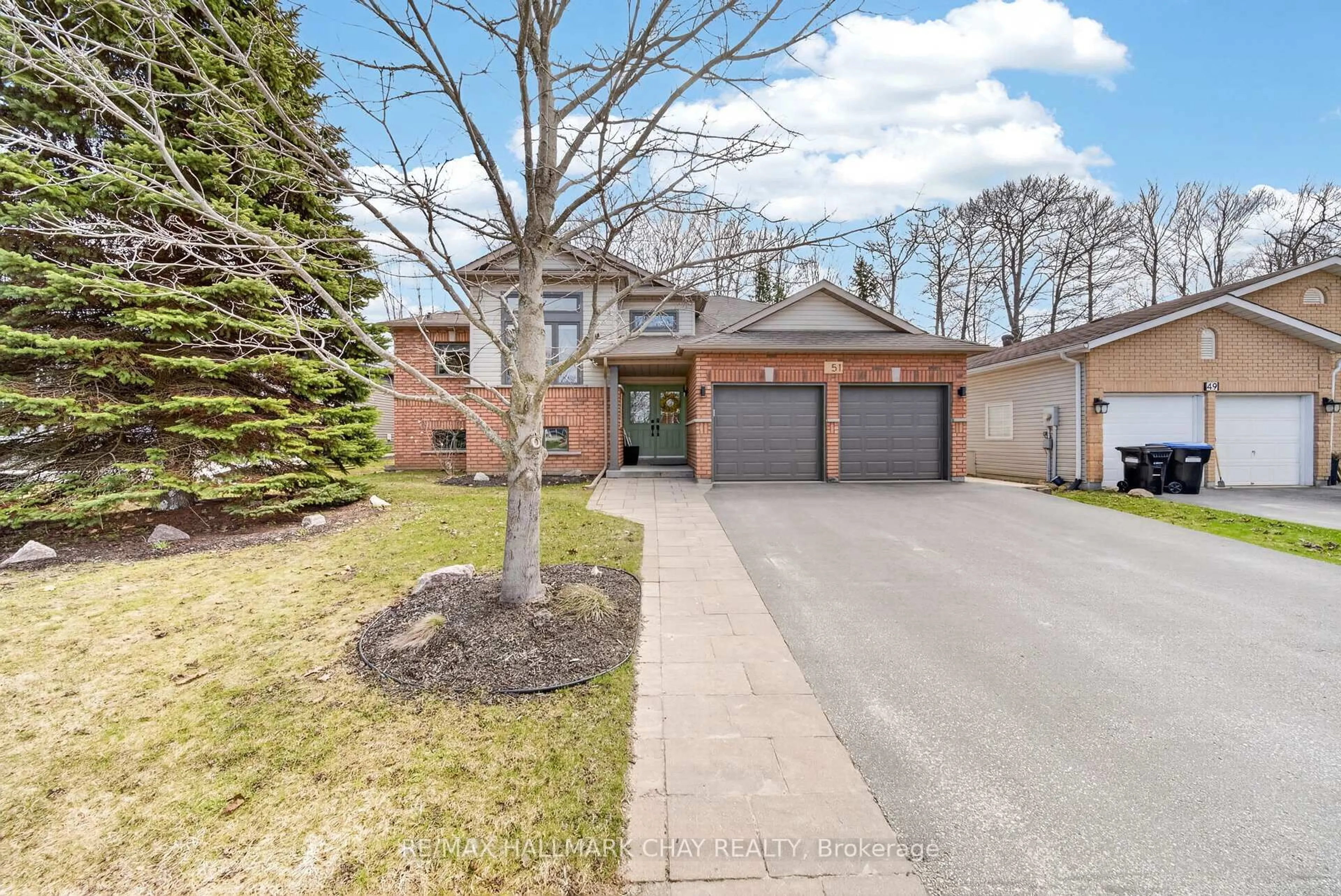 Home with brick exterior material, street for 51 Mcdermitt Tr, Tay Ontario L0K 2A0