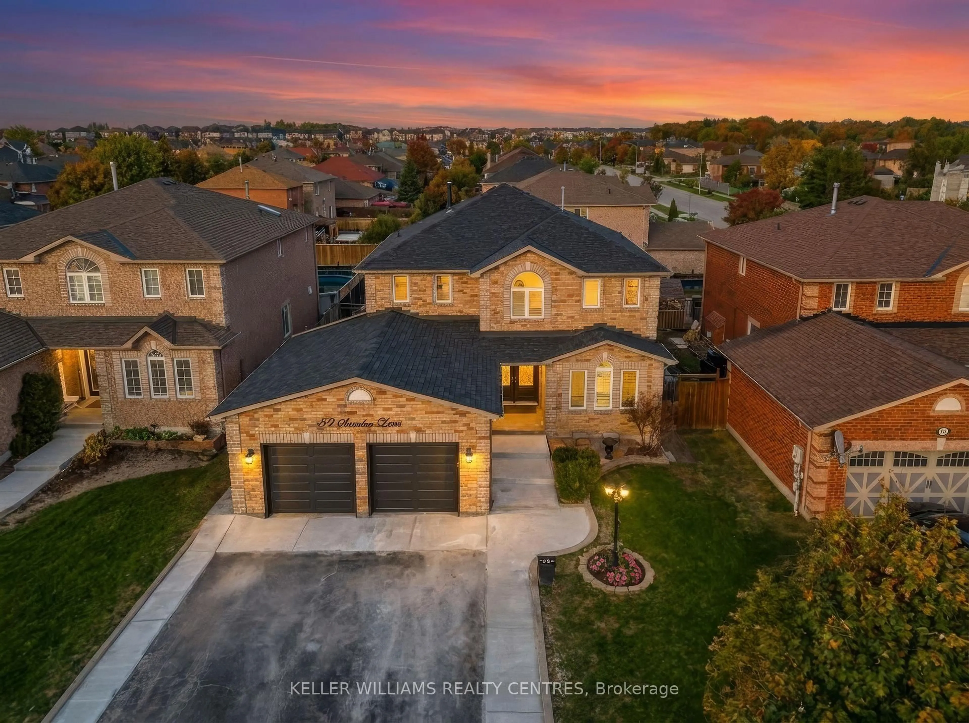 A pic from outside/outdoor area/front of a property/back of a property/a pic from drone, street for 59 Stunden Lane, Barrie Ontario L4N 5Z1