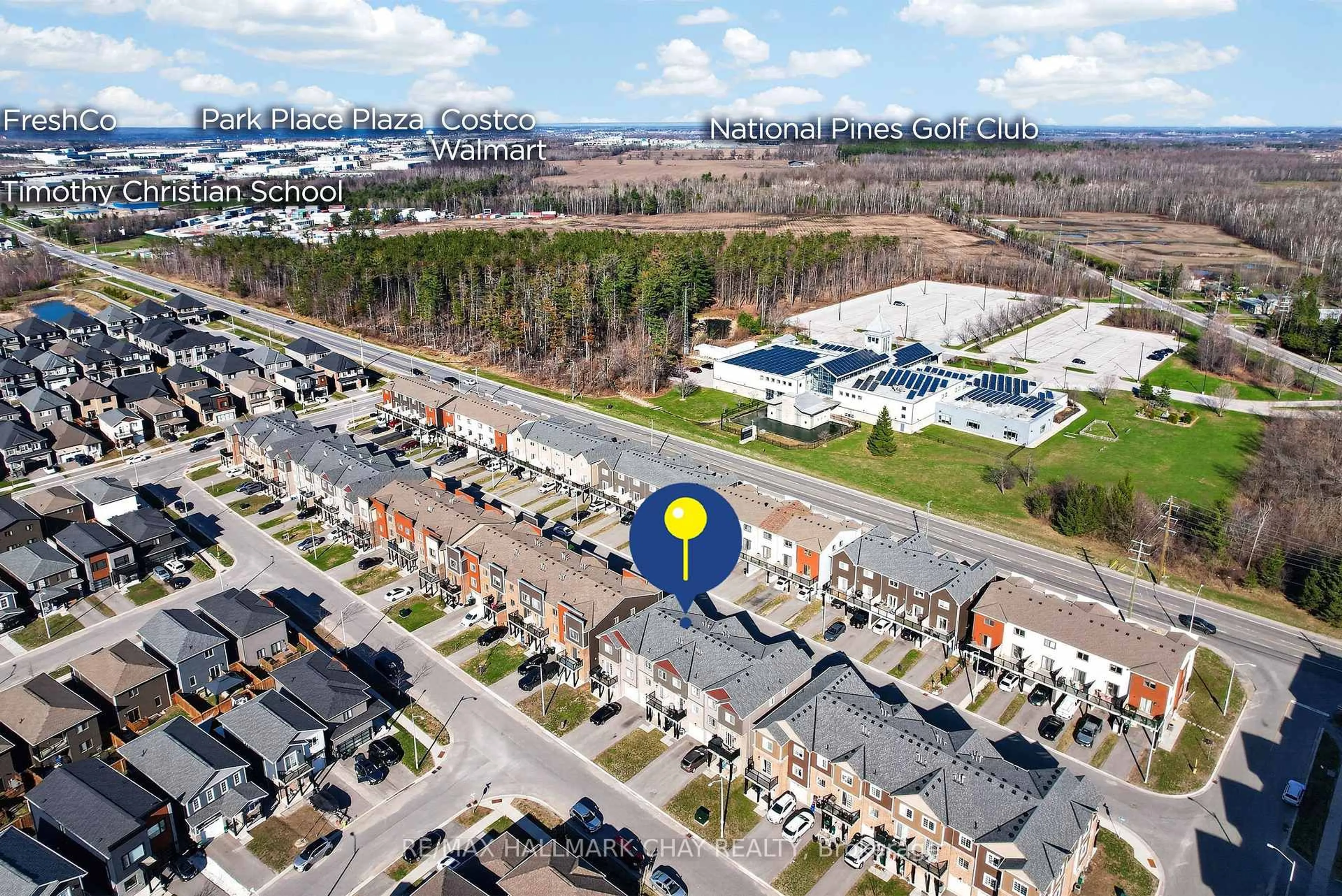 A pic from outside/outdoor area/front of a property/back of a property/a pic from drone, street for 39 Kodiak Terr, Barrie Ontario L9J 0J4