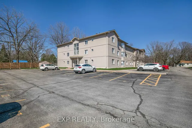 107 Bond St #303, Orillia 2