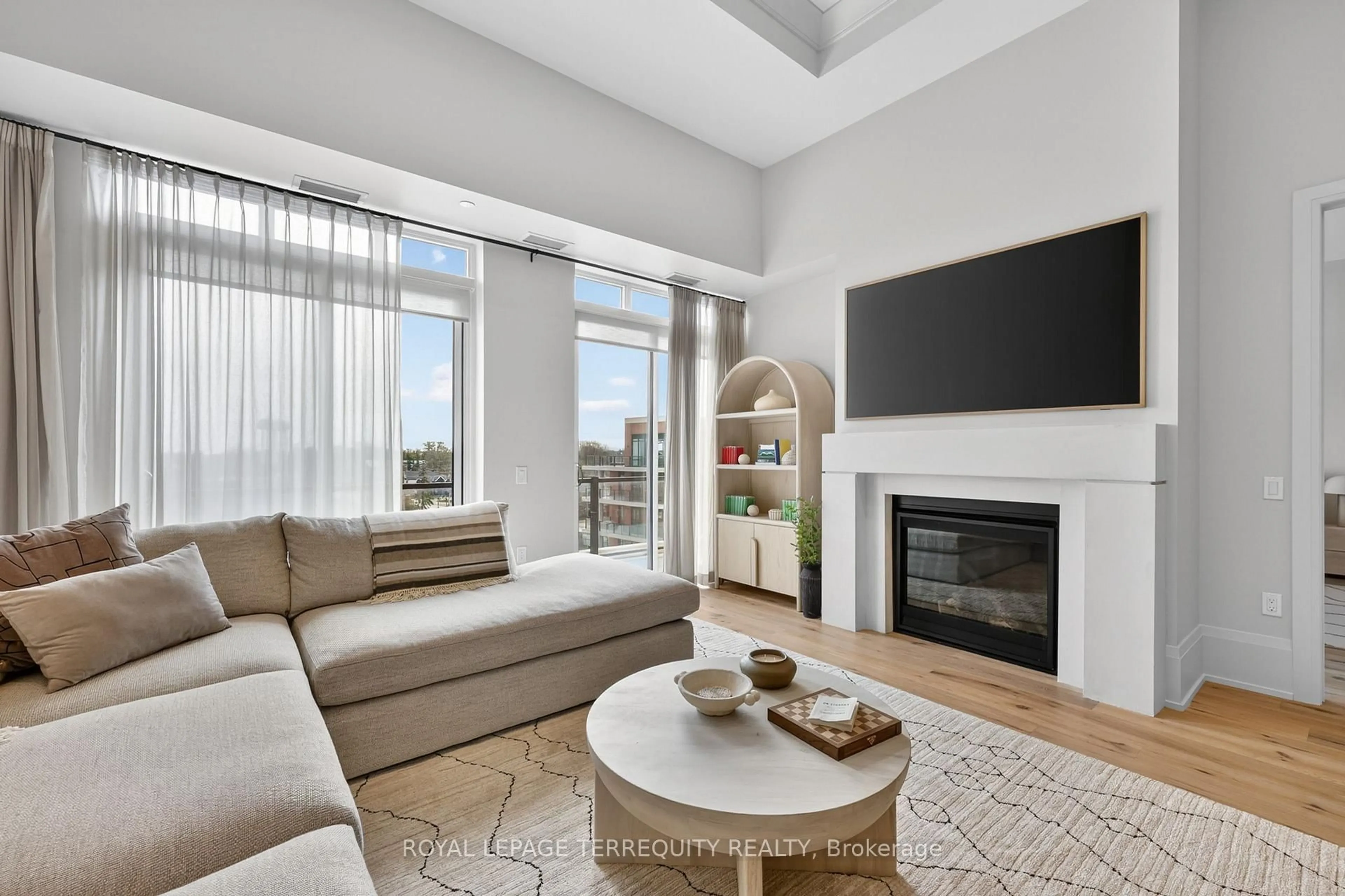 Living room with furniture, unknown for 1 Hume St #PH 615, Collingwood Ontario L9Y 0X3