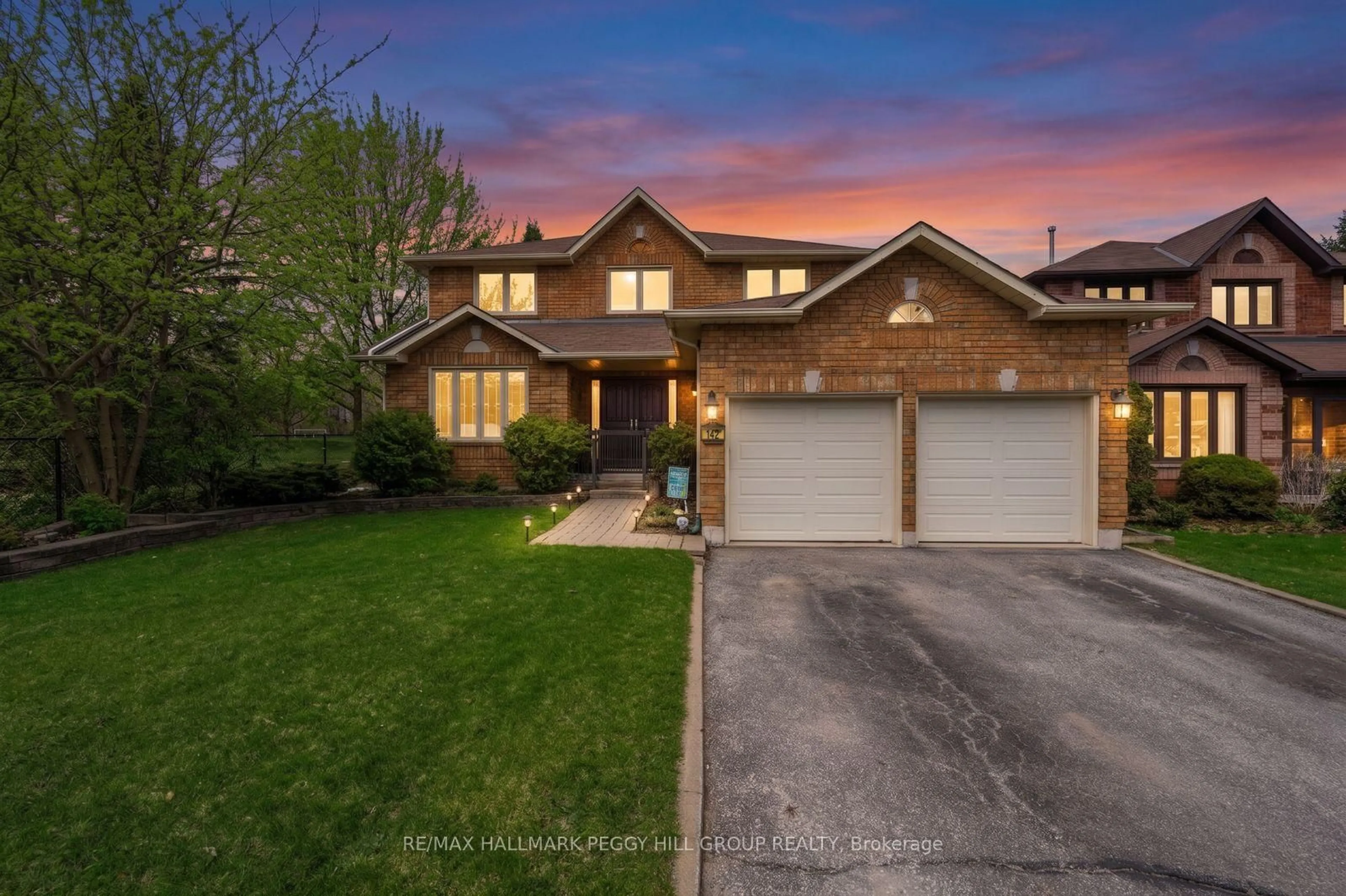 Home with brick exterior material, street for 142 Ferndale Dr, Barrie Ontario L4N 6Y6