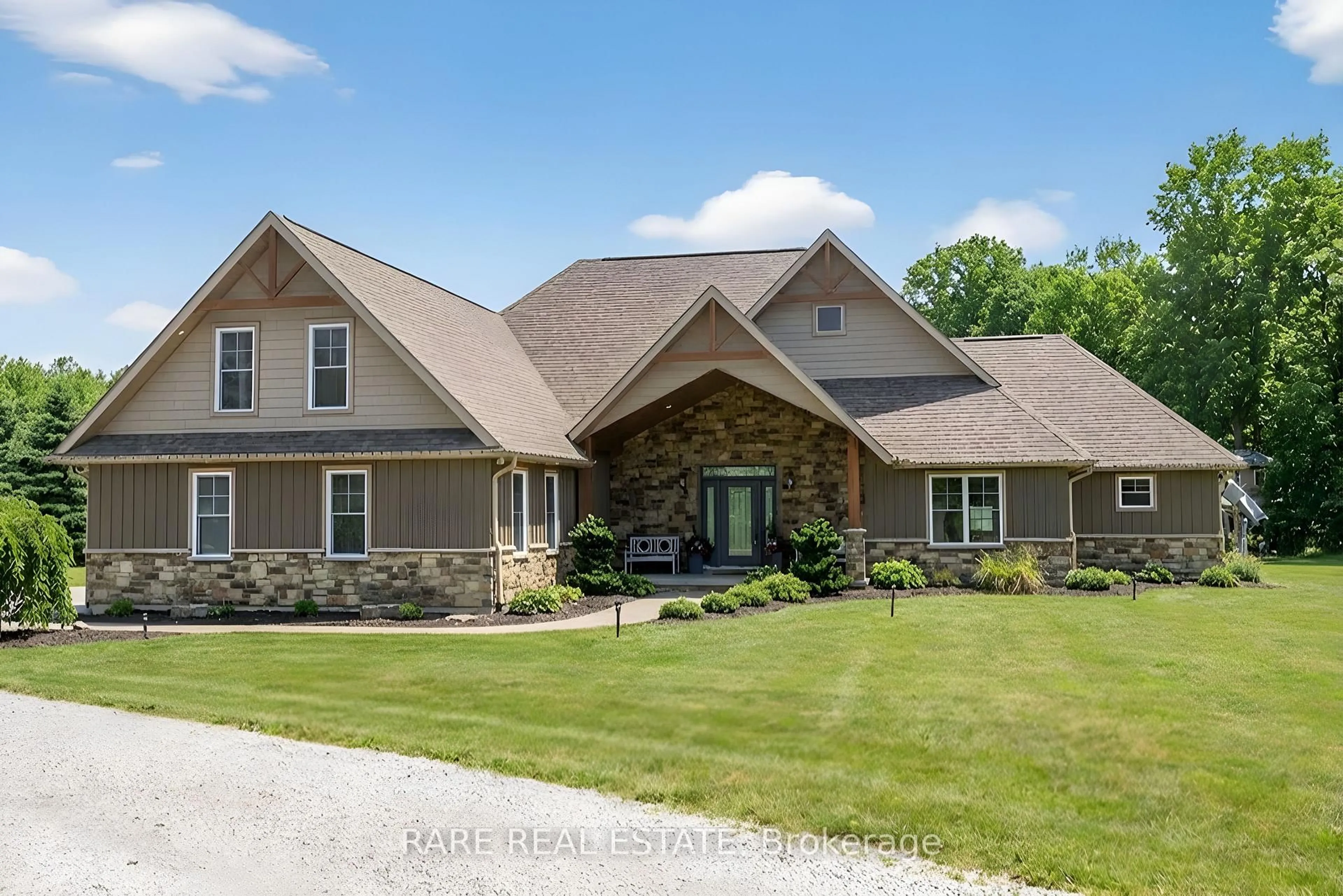 Home with brick exterior material, unknown for 2957 3/4 Sunnidale Sdrd, Clearview Ontario L0M 1N0