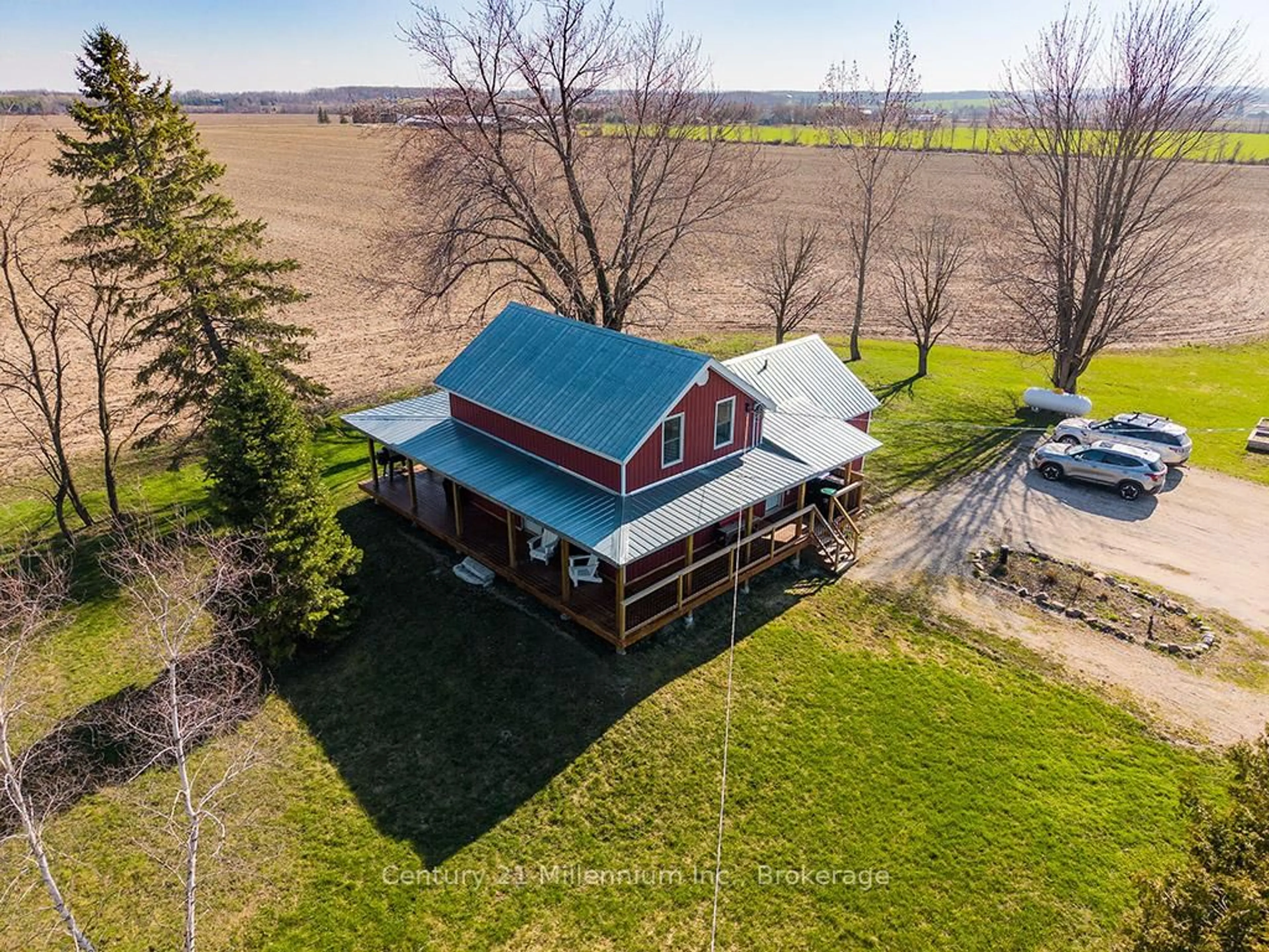 A pic from outside/outdoor area/front of a property/back of a property/a pic from drone, unknown for 1990 3/4 Sunnidale Sdrd, Clearview Ontario L0M 1S0