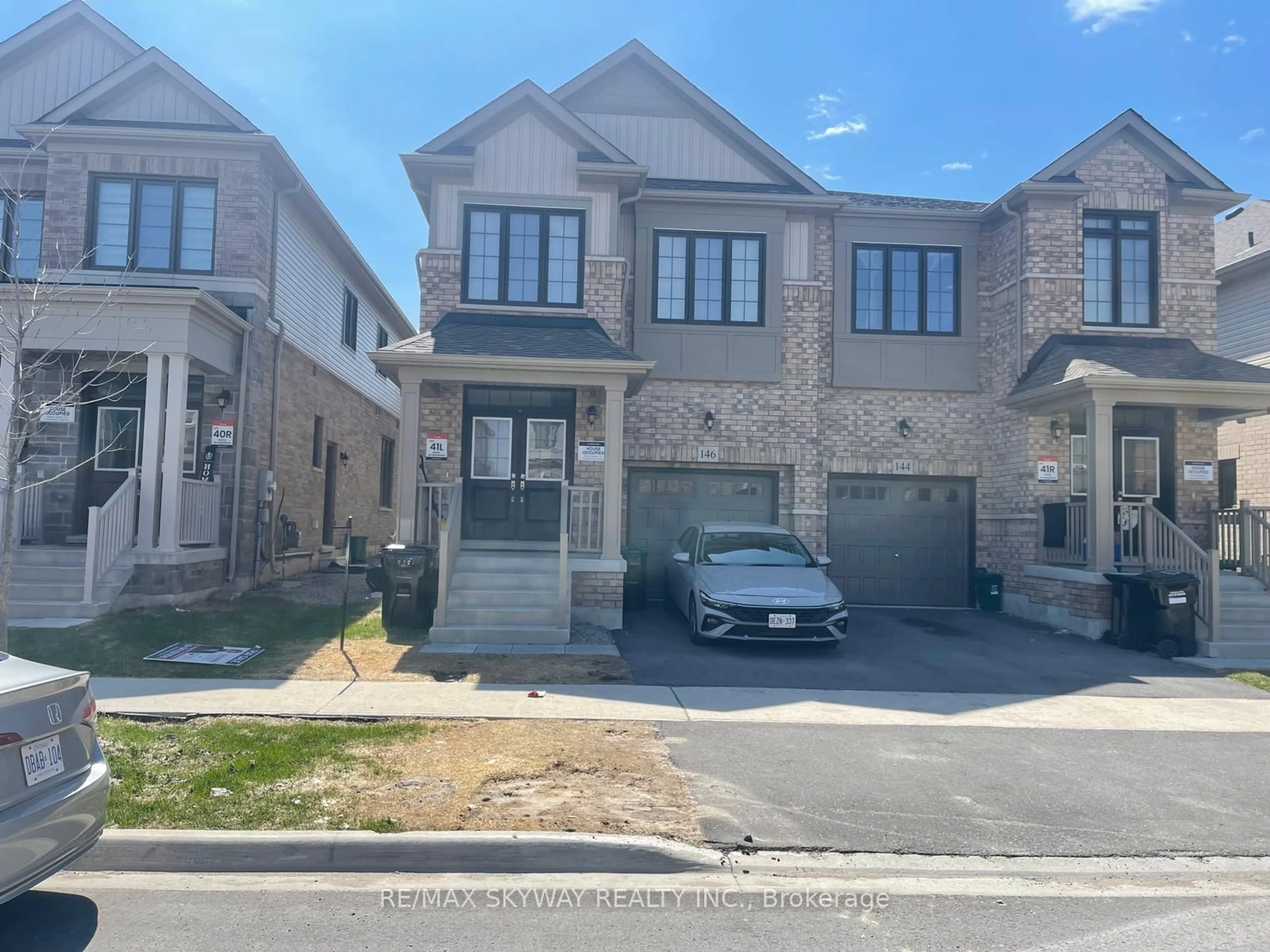 Home with brick exterior material, street for 146 Shepherd Dr, Barrie Ontario L9J 0P9