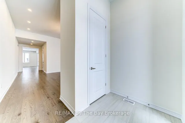17 Sun Valley Ave, Wasaga Beach 4