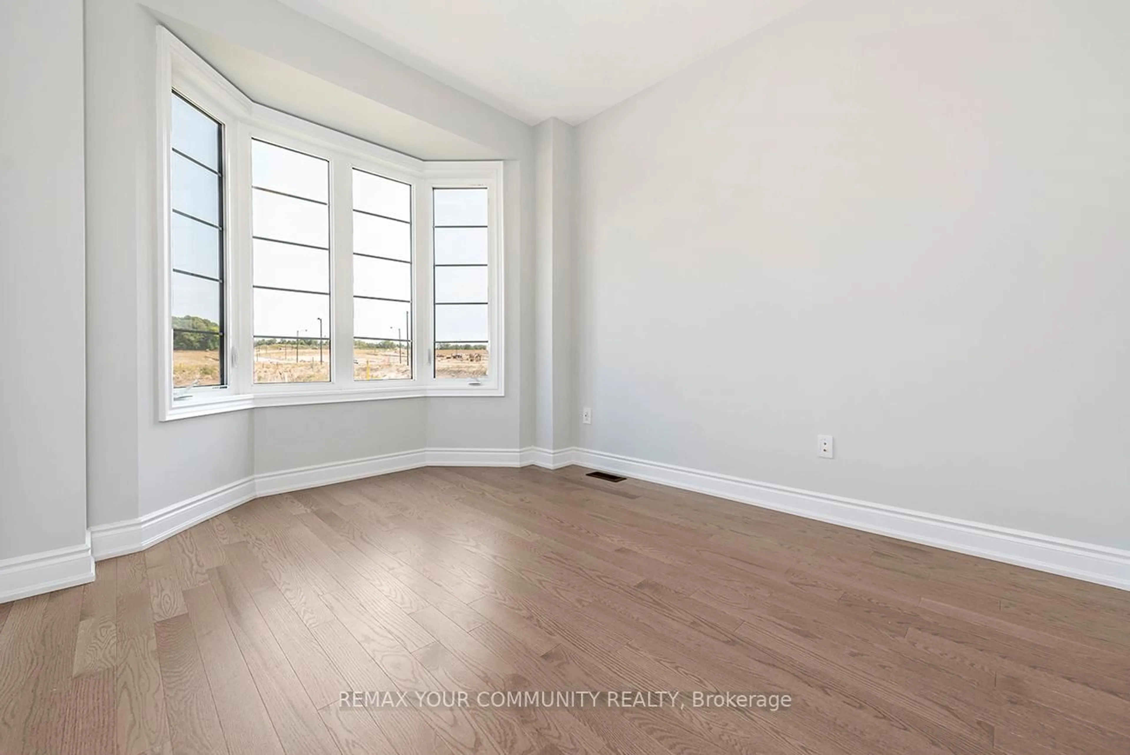A pic of a room for 40 Wild Ginger Lane, Springwater Ontario L9X 2C9