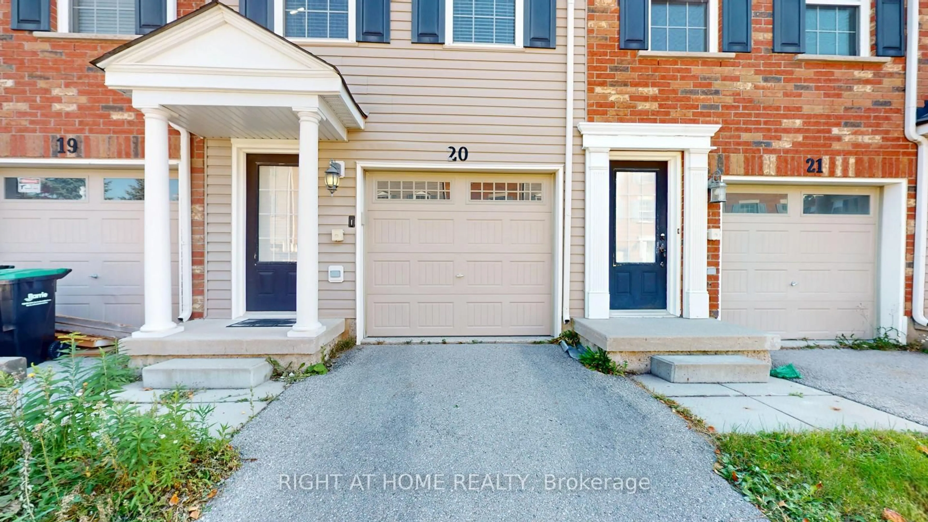 Home with brick exterior material, street for 91 Coughlin Rd #20, Barrie Ontario L4N 0L5