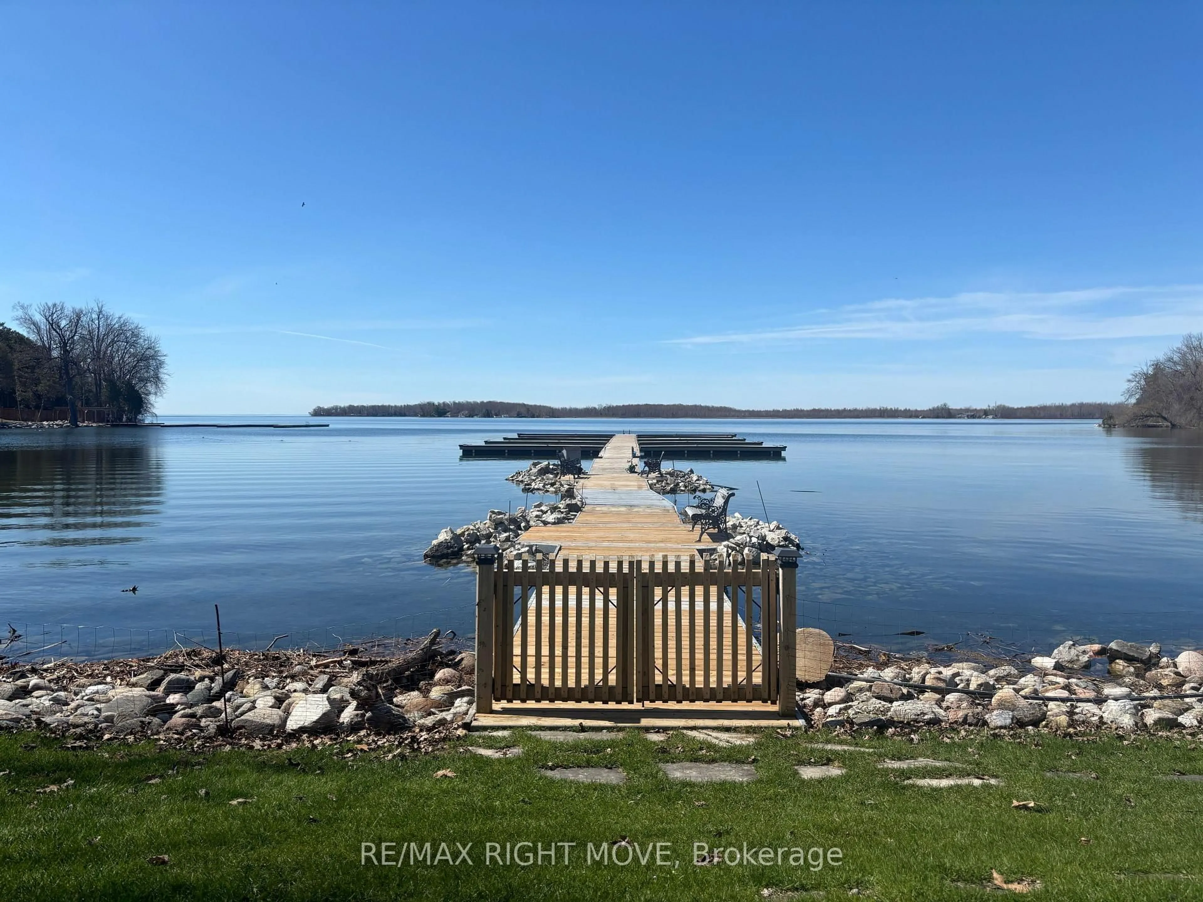A pic from outside/outdoor area/front of a property/back of a property/a pic from drone, water/lake/river/ocean view for 603 Atherley Rd #114, Orillia Ontario L3V 1P1