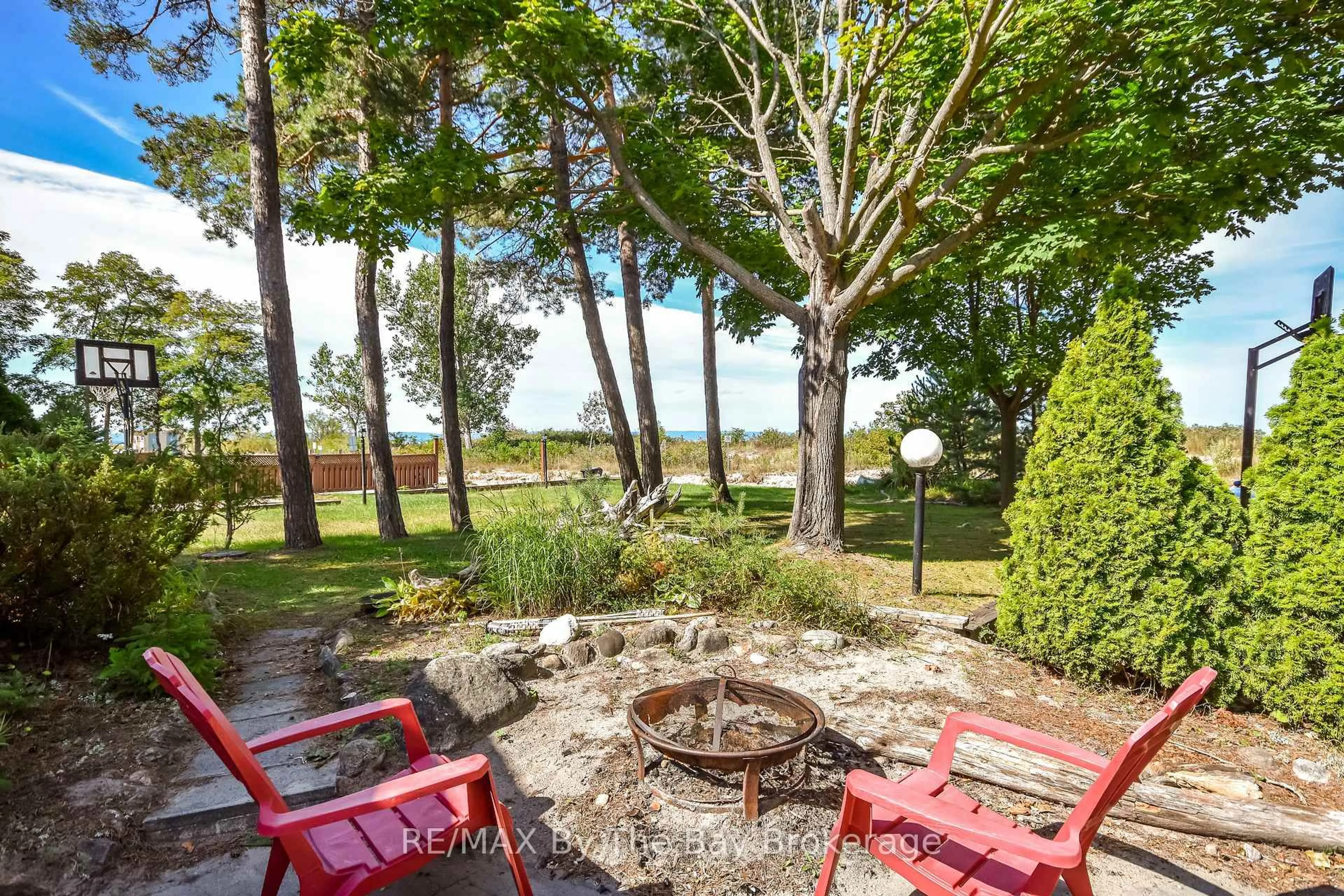 Patio, water/lake/river/ocean view for 762 Eastdale Dr, Wasaga Beach Ontario L9Z 2R2