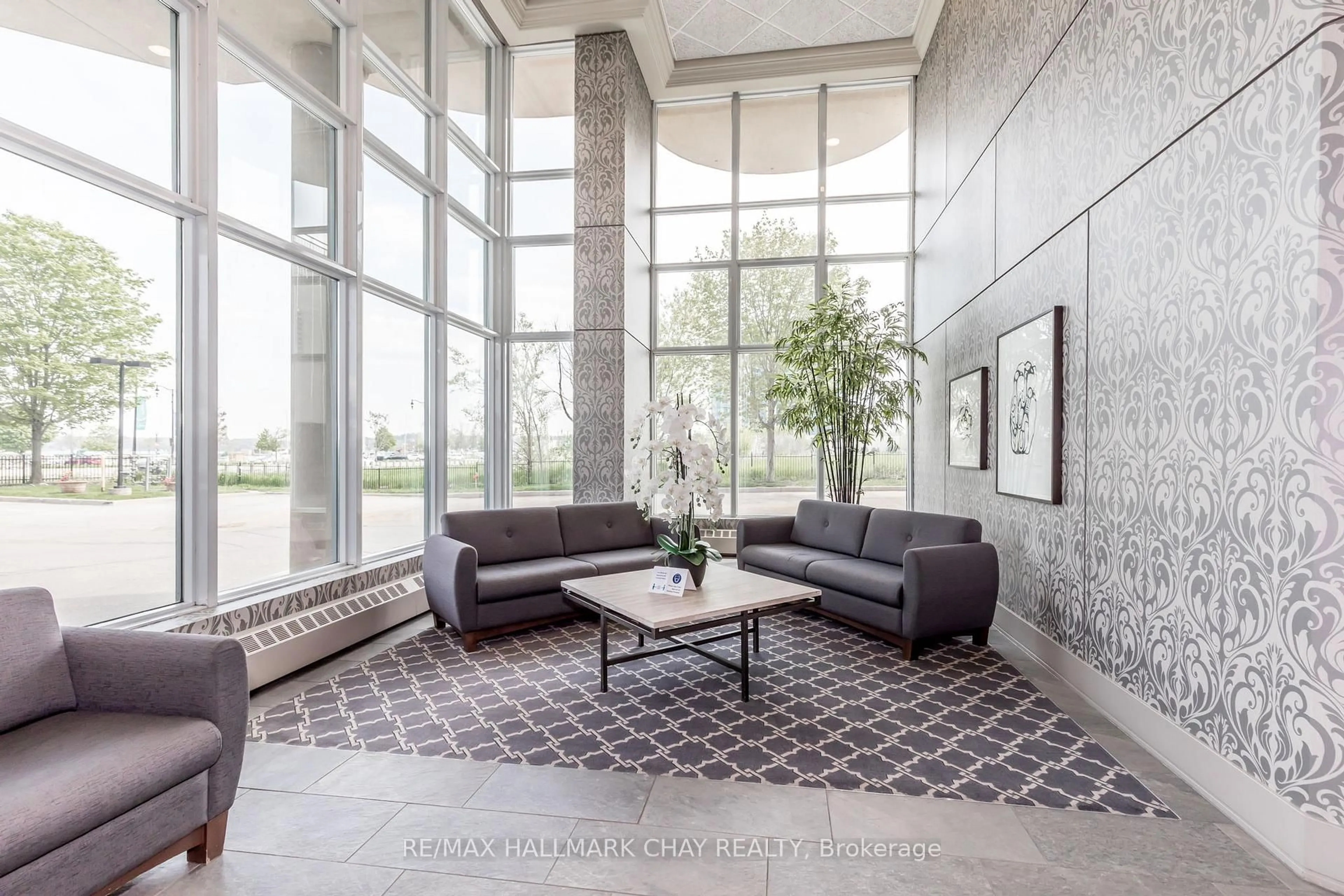 Unknown for 2 Toronto St #1205, Barrie Ontario L4N 9R2