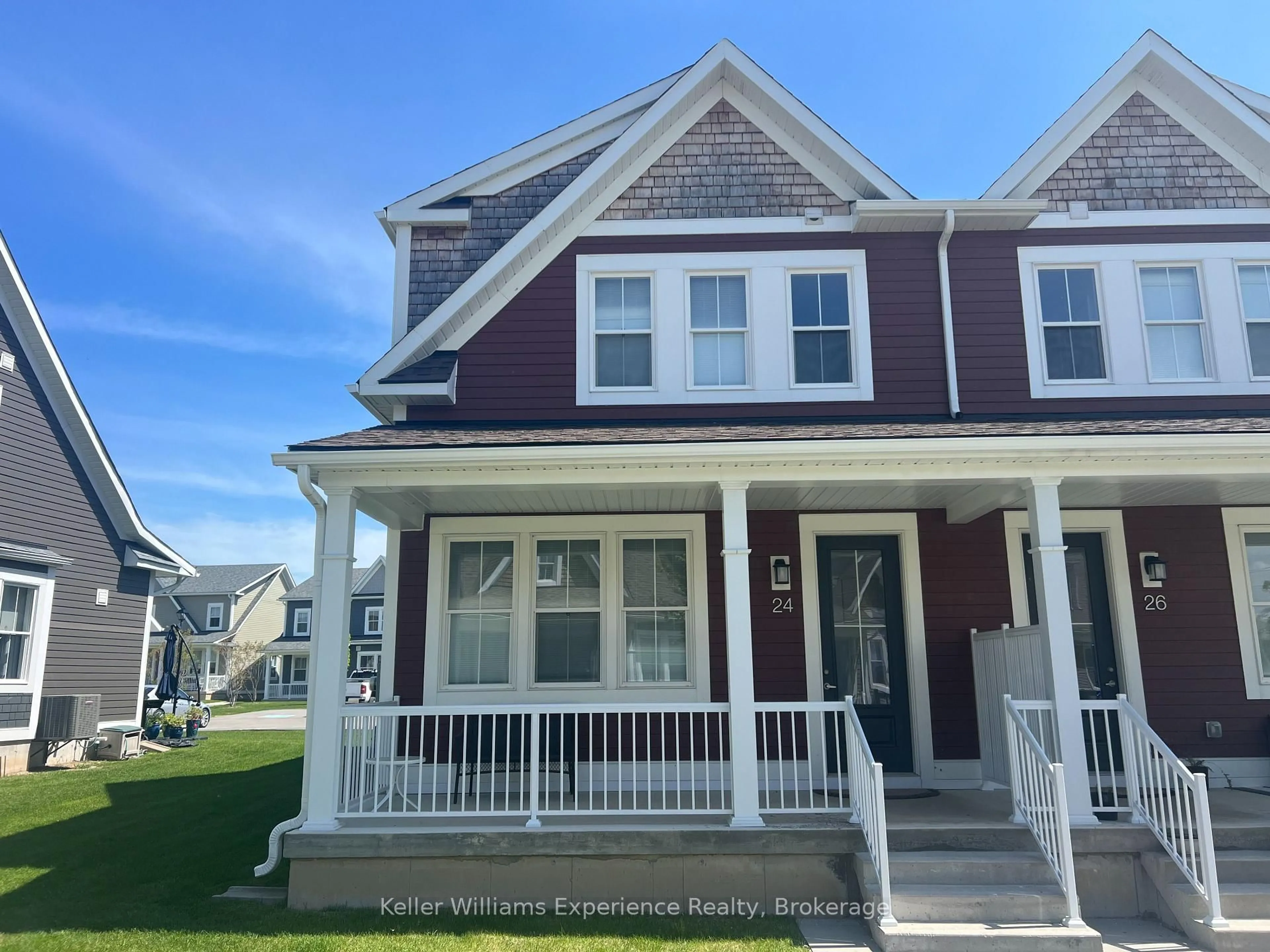 Home with vinyl exterior material, street for 24 Danielle Cres, Midland Ontario L4R 0H3