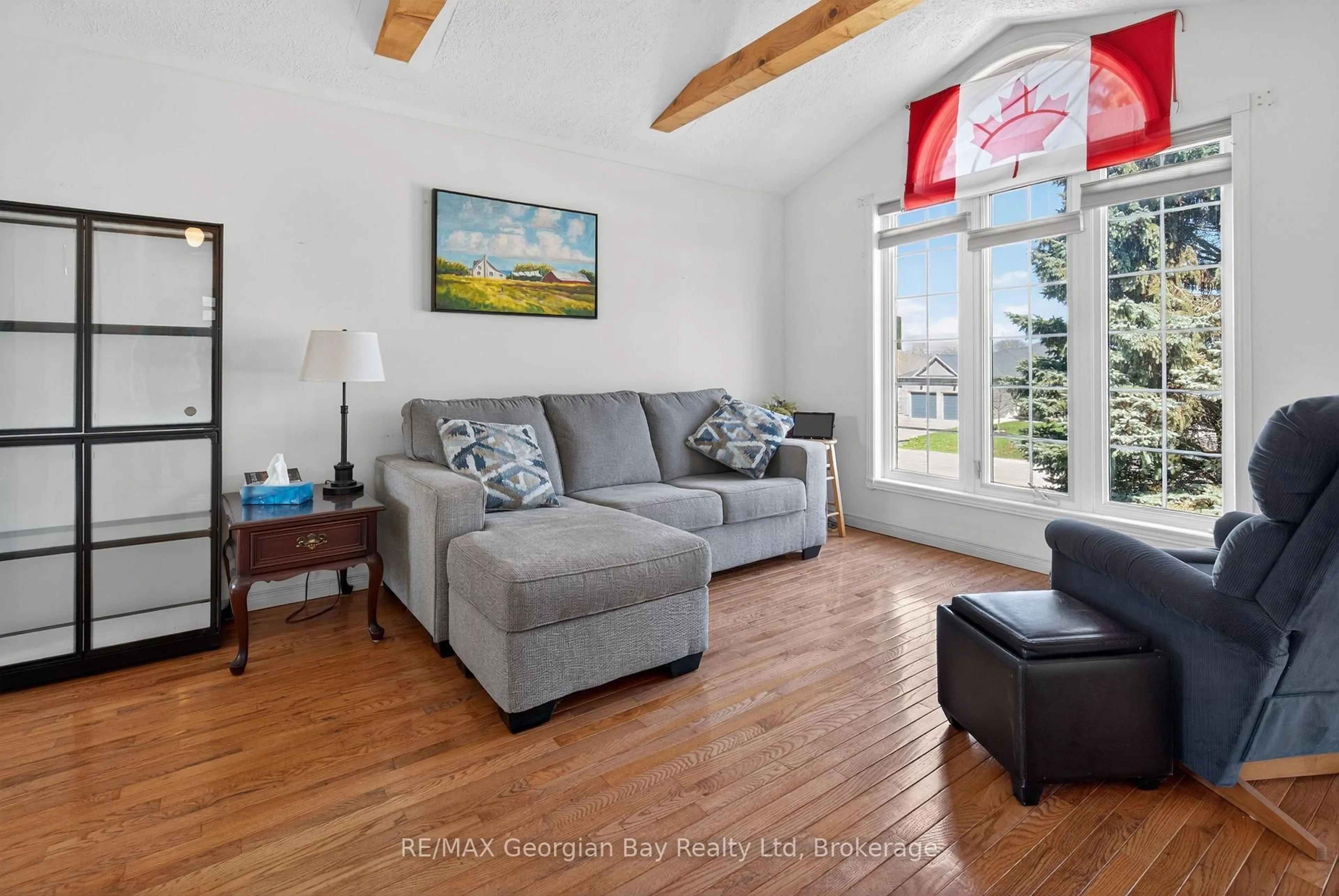 Living room with furniture, unknown for 45 Mcdermitt Tr, Tay Ontario L0K 2C0