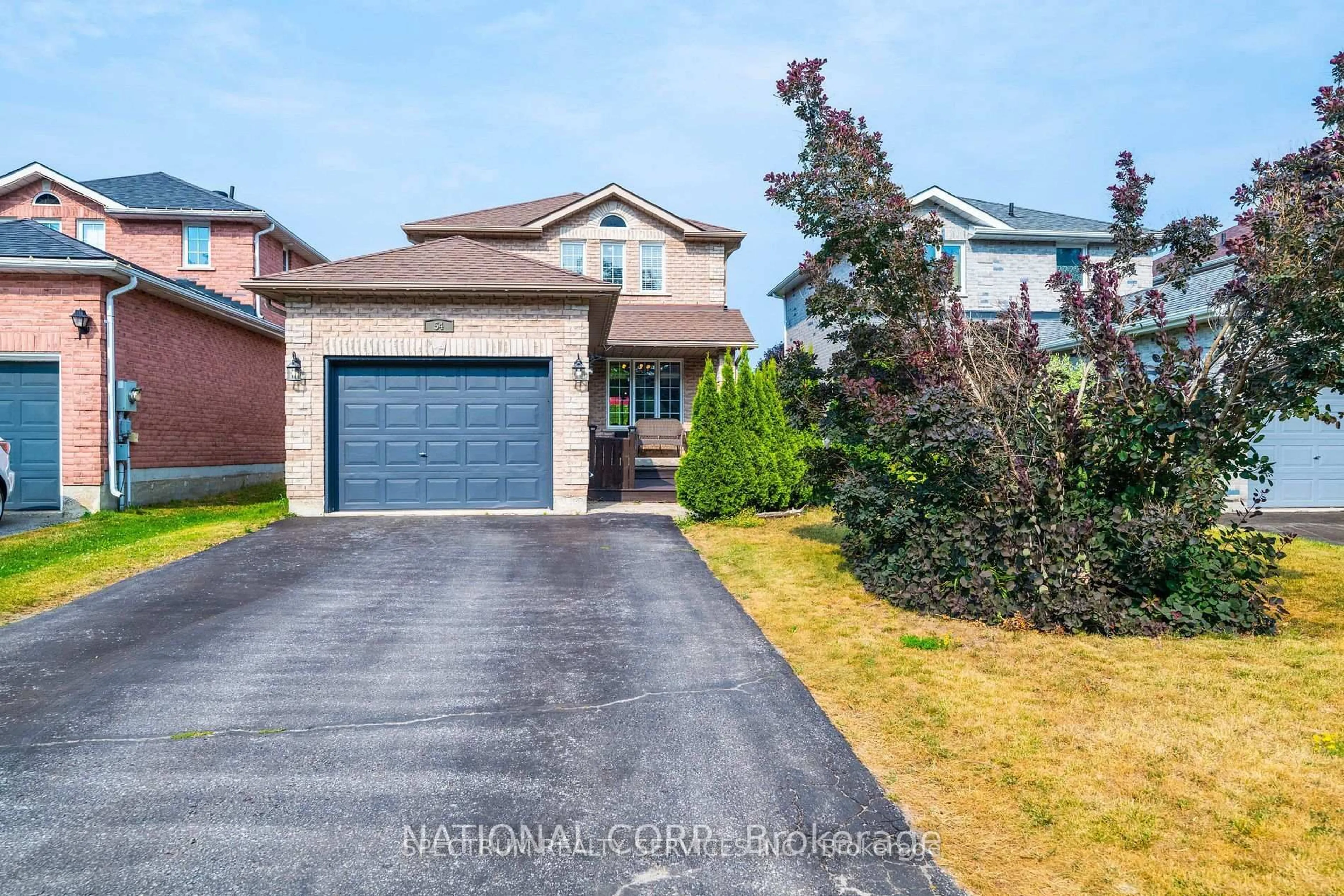 Home with brick exterior material, street for 54 Northview Cres, Barrie Ontario L4N 9T4