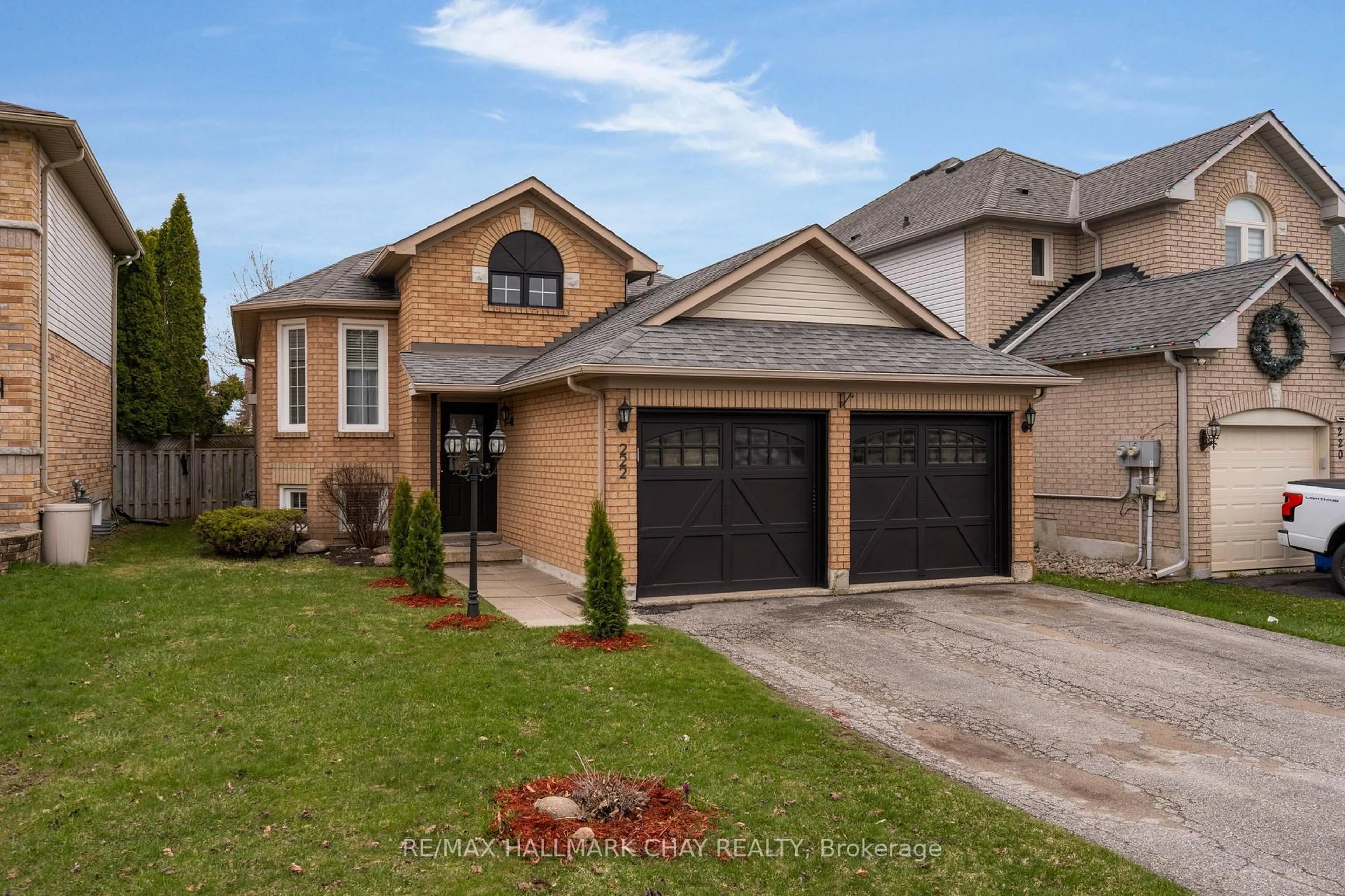 Home with brick exterior material, street for 222 Wessenger Dr, Barrie Ontario L4N 8R4