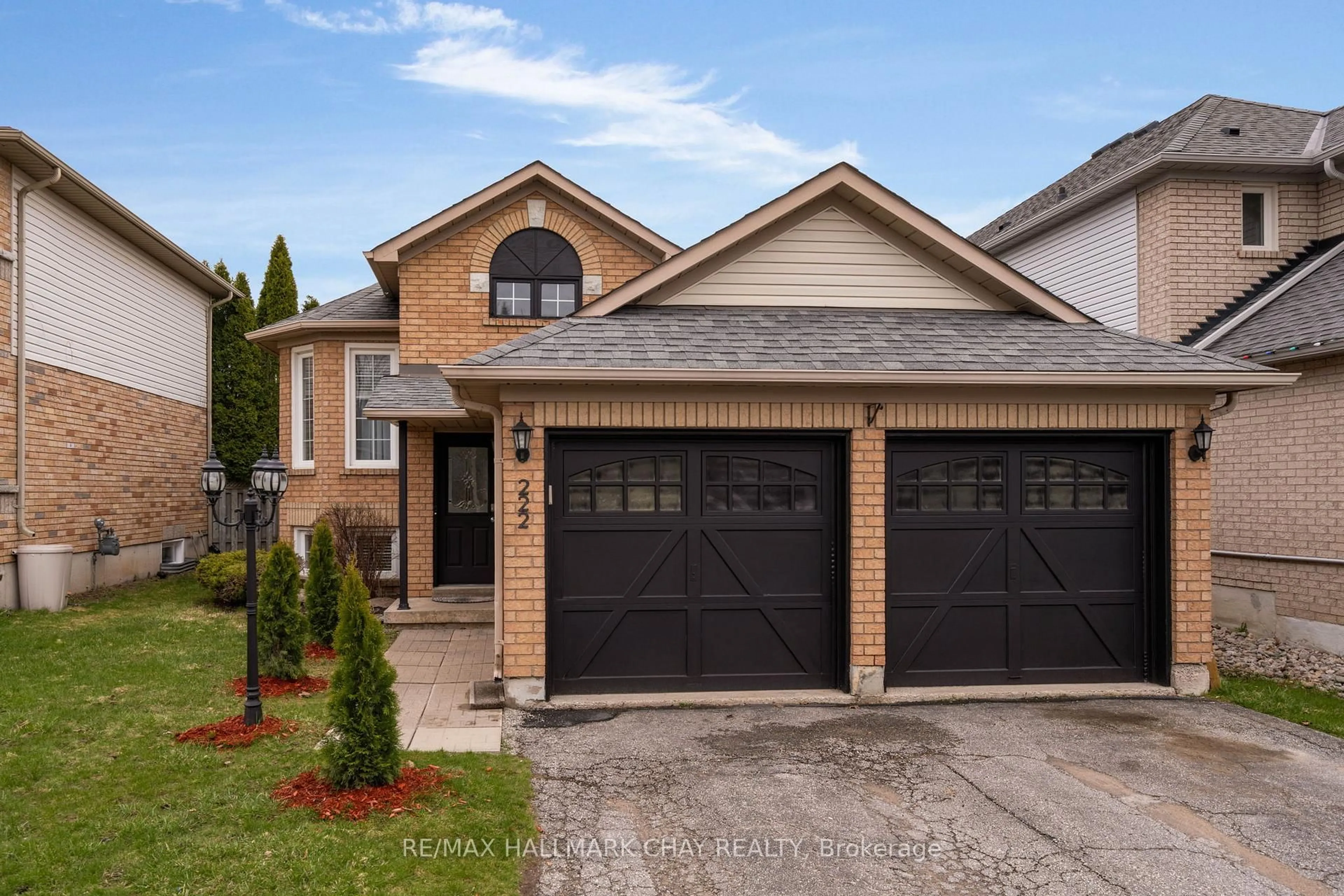 Home with brick exterior material, street for 222 Wessenger Dr, Barrie Ontario L4N 8R4