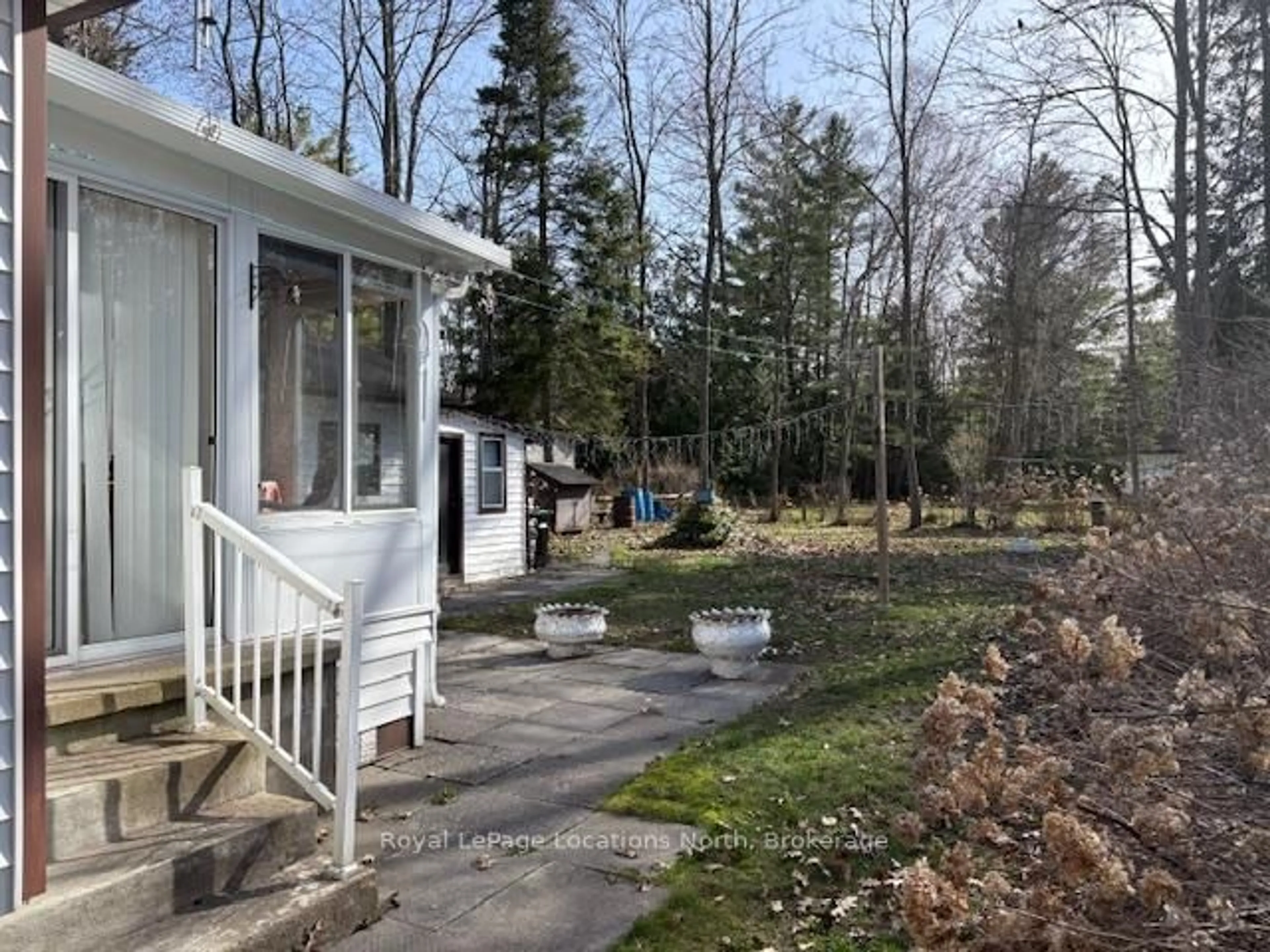 Patio, forest/trees view for 58 39th St, Wasaga Beach Ontario L9Z 2A2