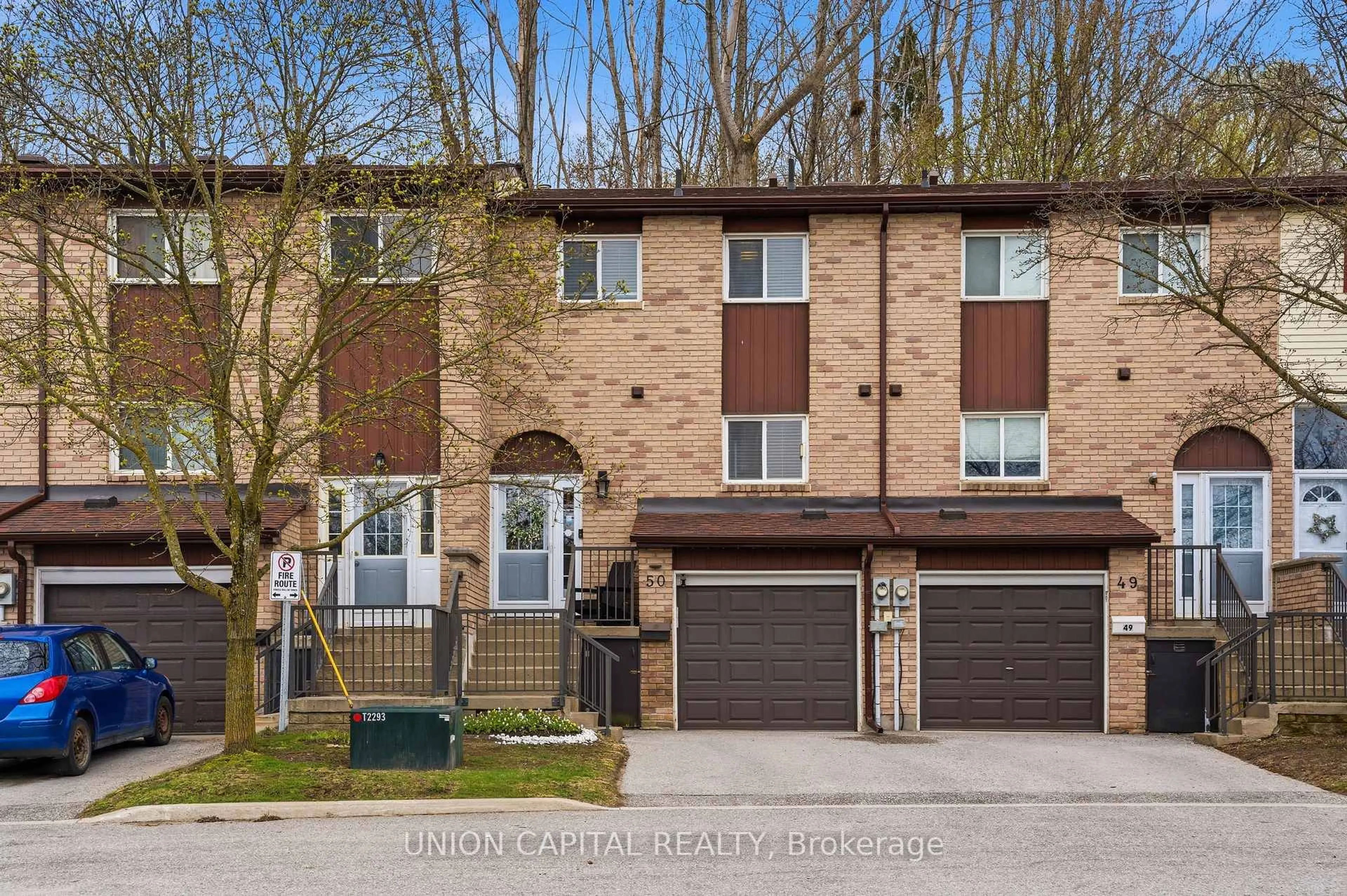 Home with brick exterior material, street for 72 Adelaide St #50, Barrie Ontario L4N 3T5