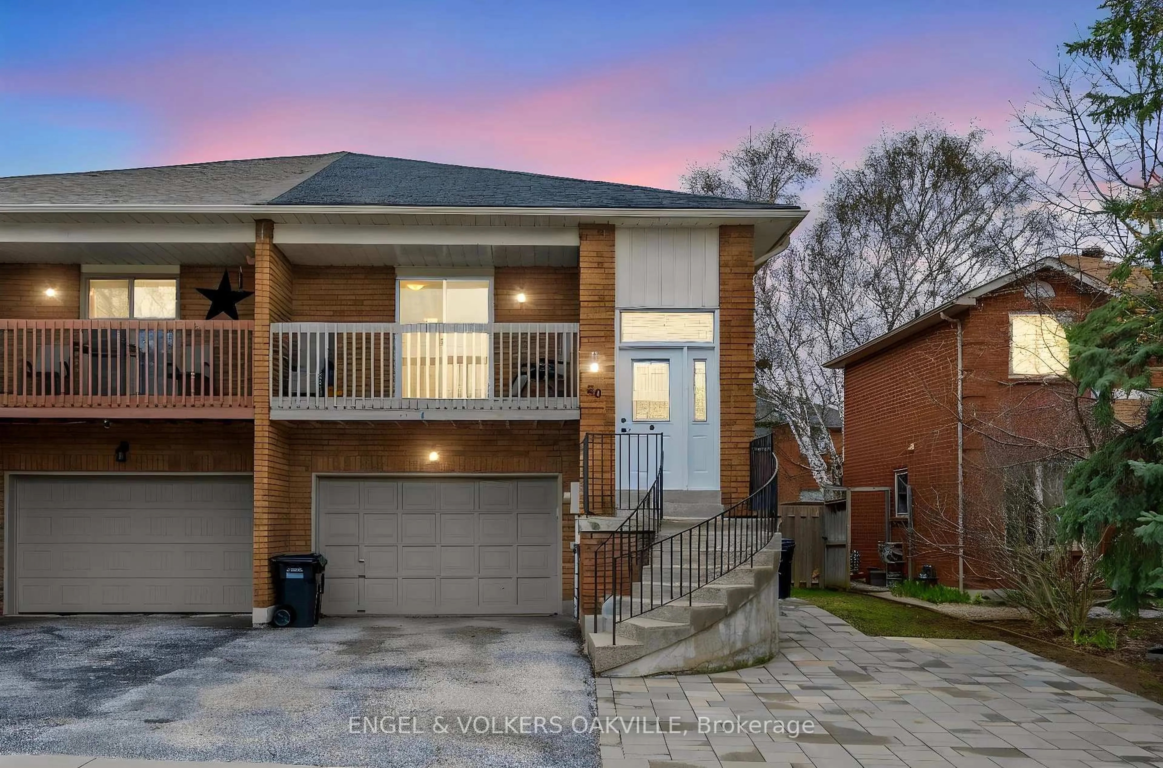 Home with brick exterior material, street for 30 PORRITT St, Barrie Ontario L4N 6Y3