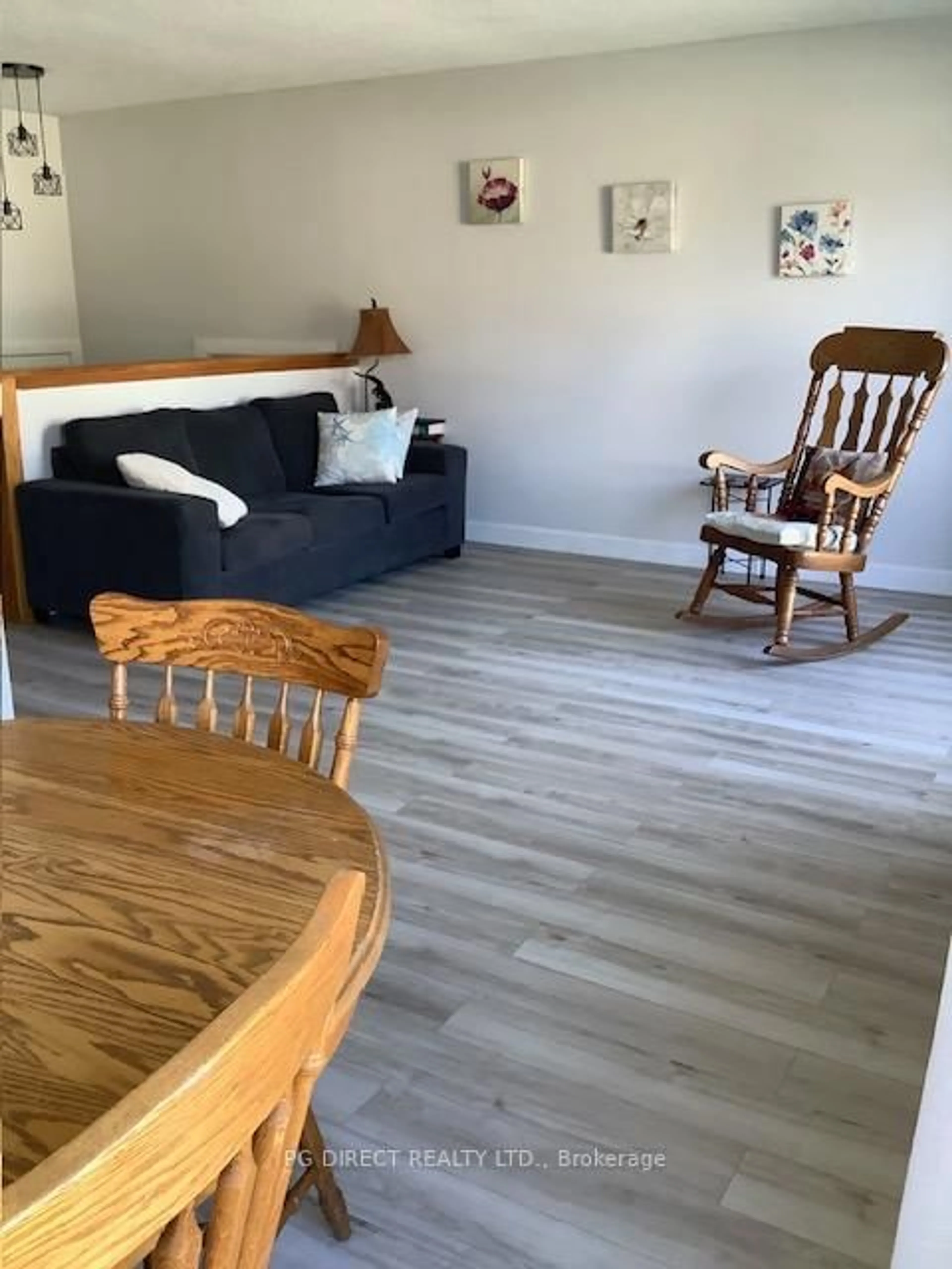 A pic of a room for 9 Brick Pond Rd, Severn Ontario L0K 1E0