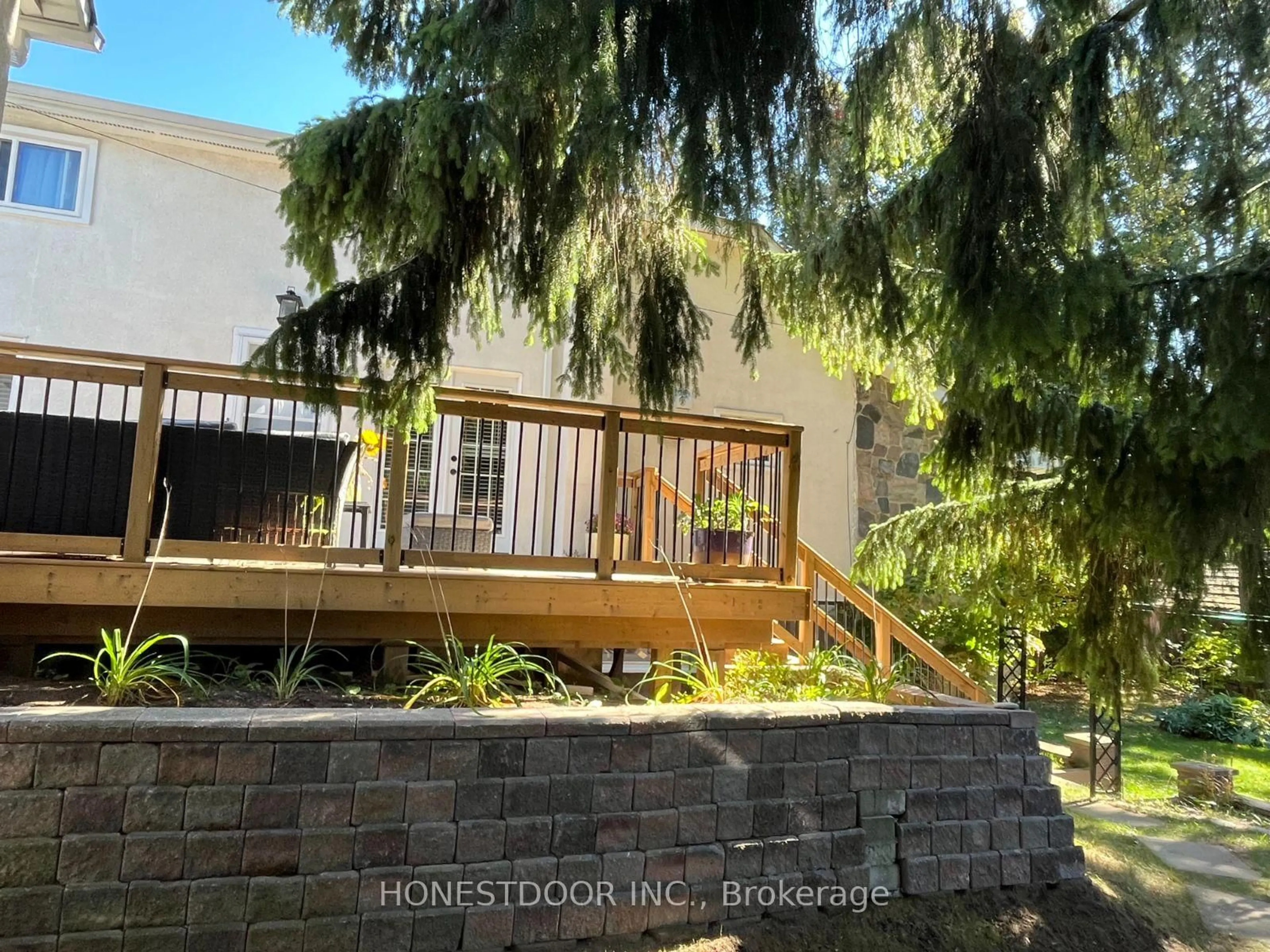 Unknown for 2015 Ridge Rd, Oro-Medonte Ontario L0L 2L0
