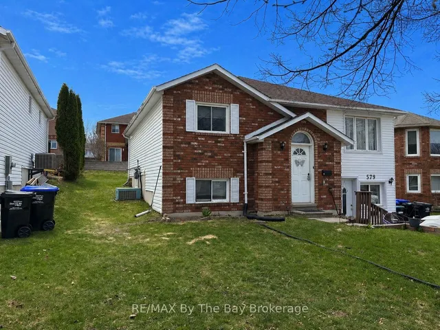 579 Wayne Cres, Midland 2