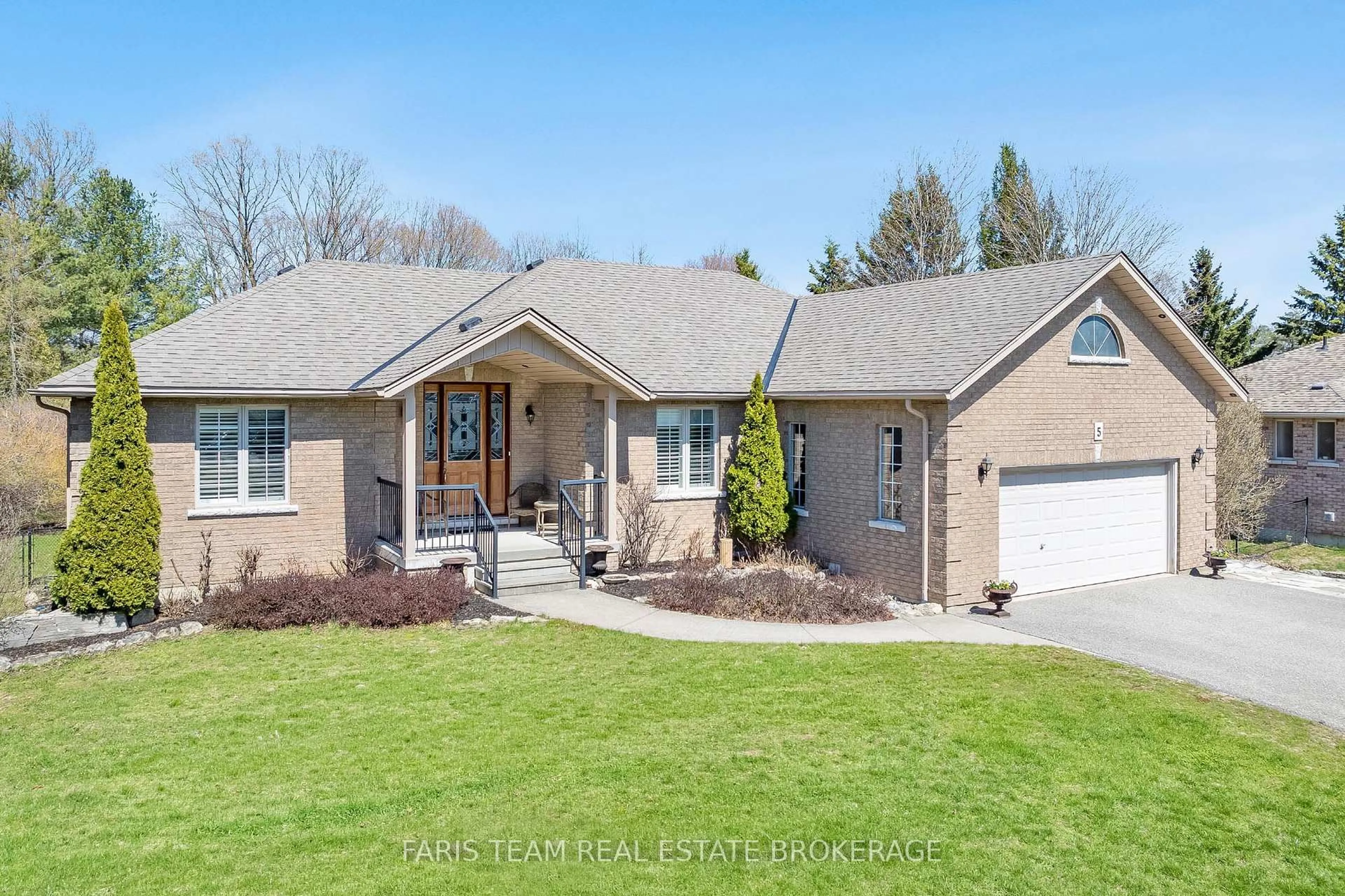 Unknown for 5 Blake Crt, Wasaga Beach Ontario L9Z 1R8