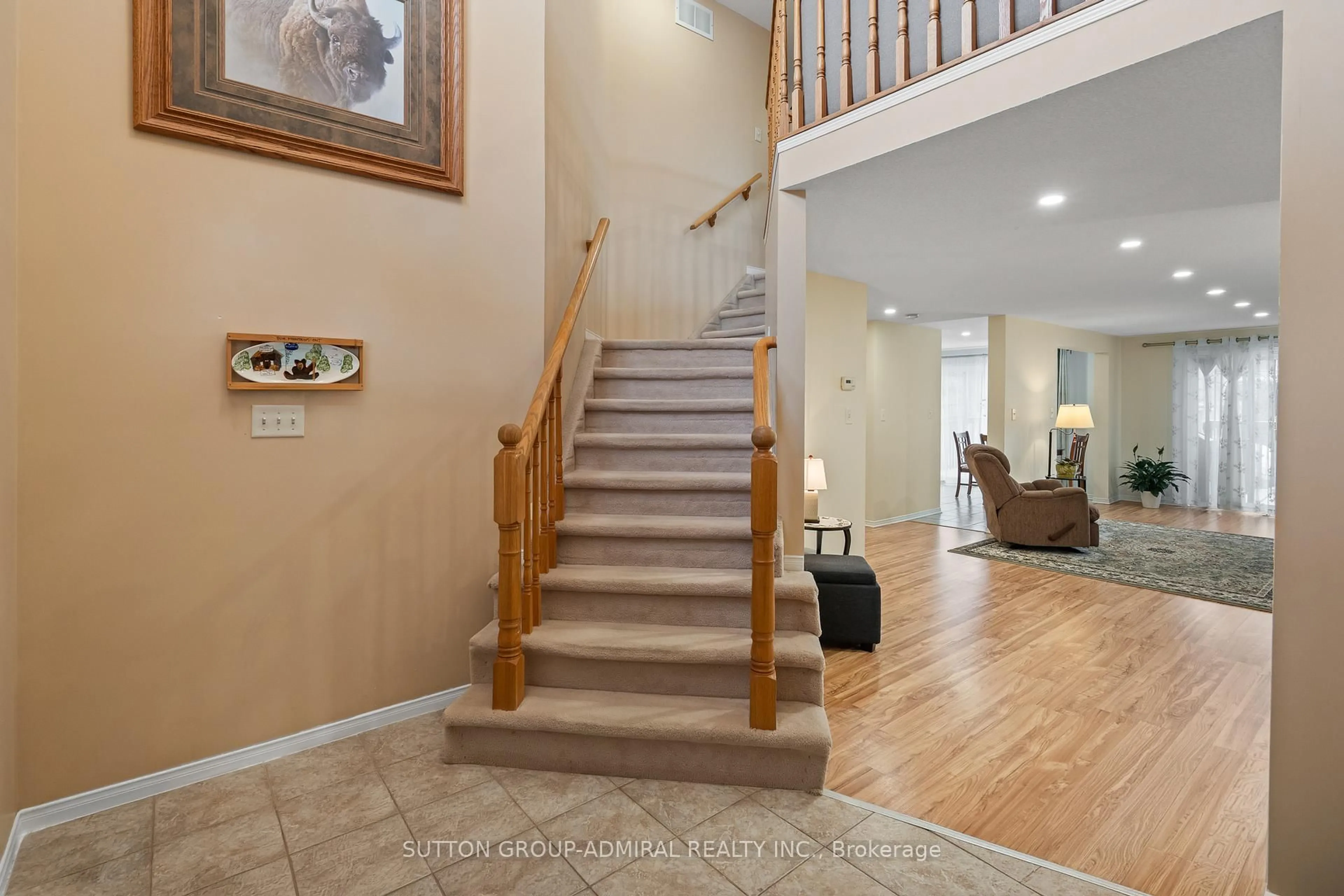 Unknown for 213 Tunbridge Rd, Barrie Ontario L4M 6R6