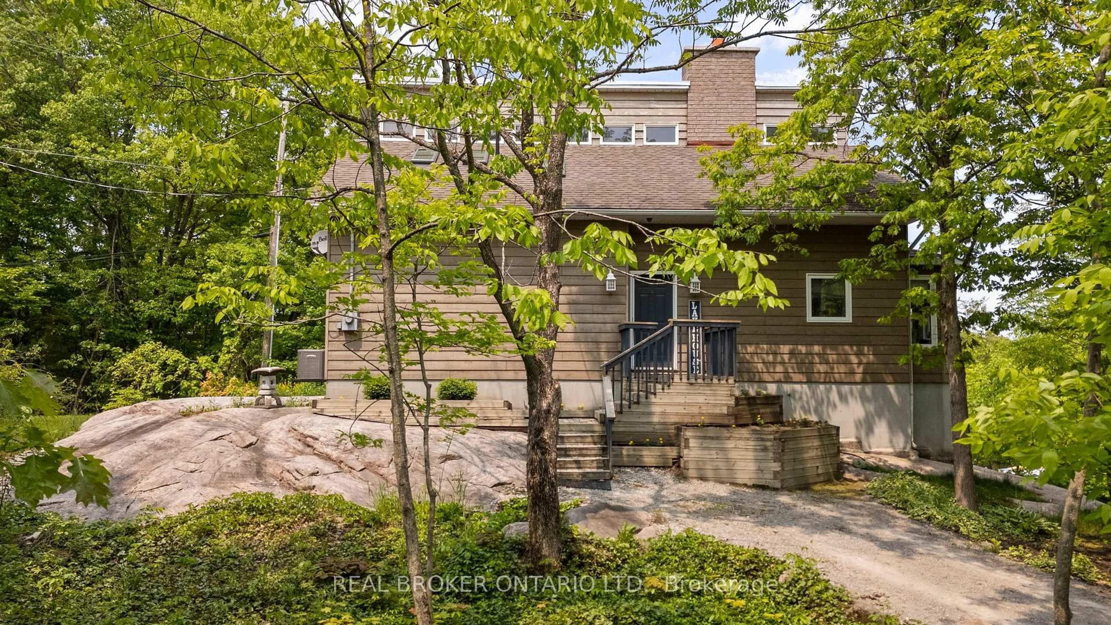 Unknown for 2043 Beman Point Lane, Severn Ontario L0K 1E0