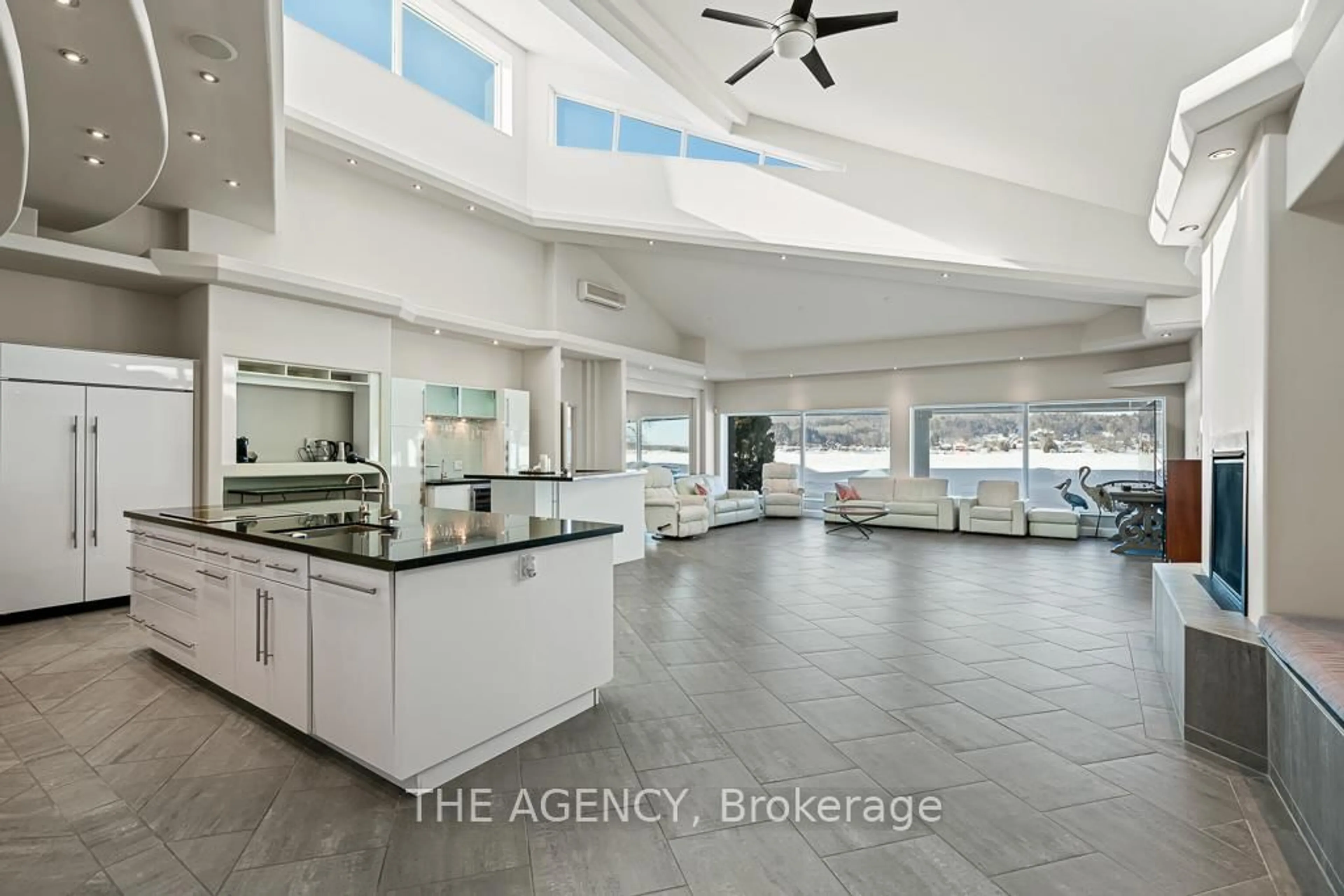 Open concept kitchen, ceramic/tile floor for 10 Beck Blvd, Penetanguishene Ontario L9M 1C3