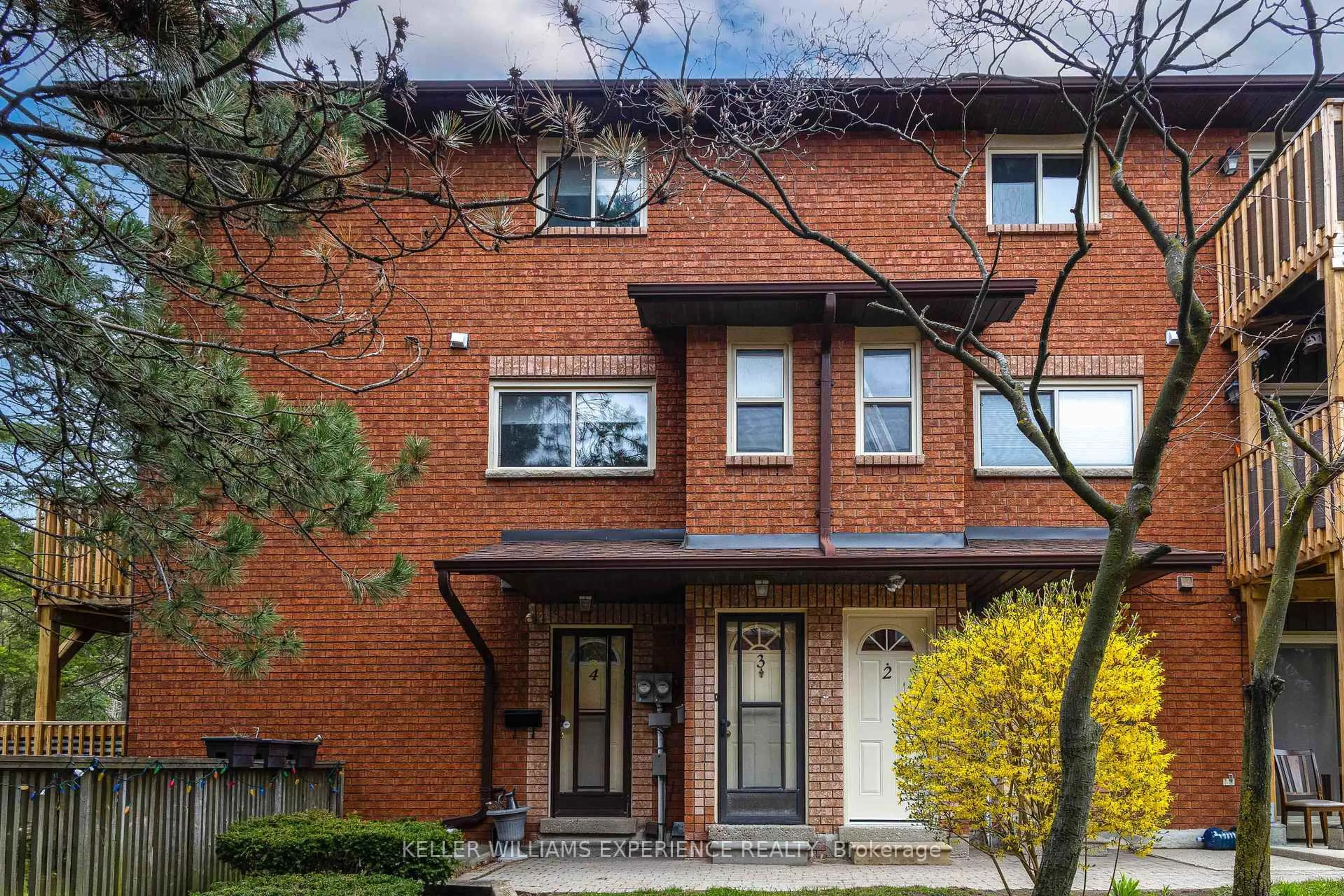 Home with brick exterior material, street for 1104 Loggers Ru #3, Barrie Ontario L4N 7K1