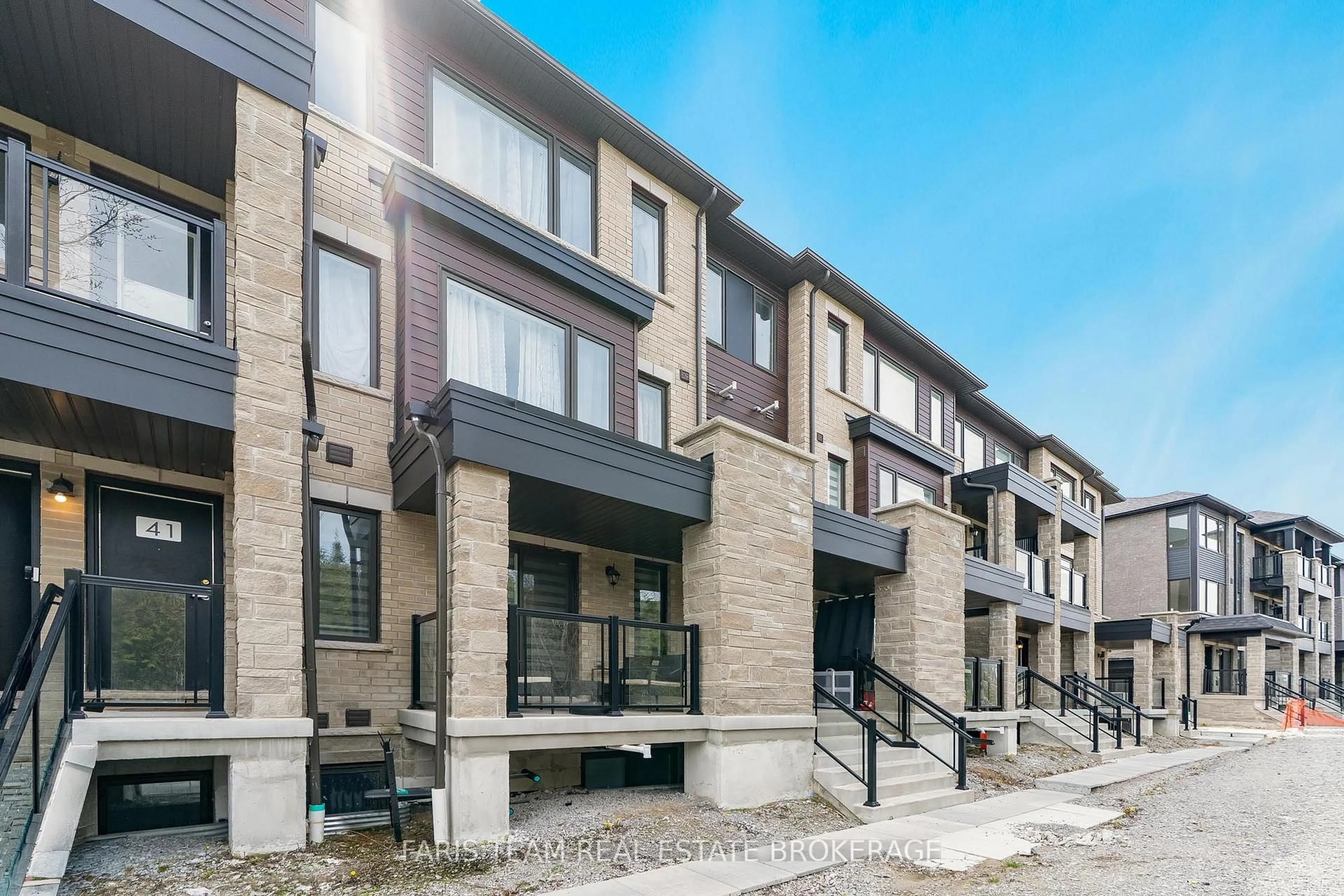 Unknown for 39 Appletree Lane, Barrie Ontario L9J 0P1