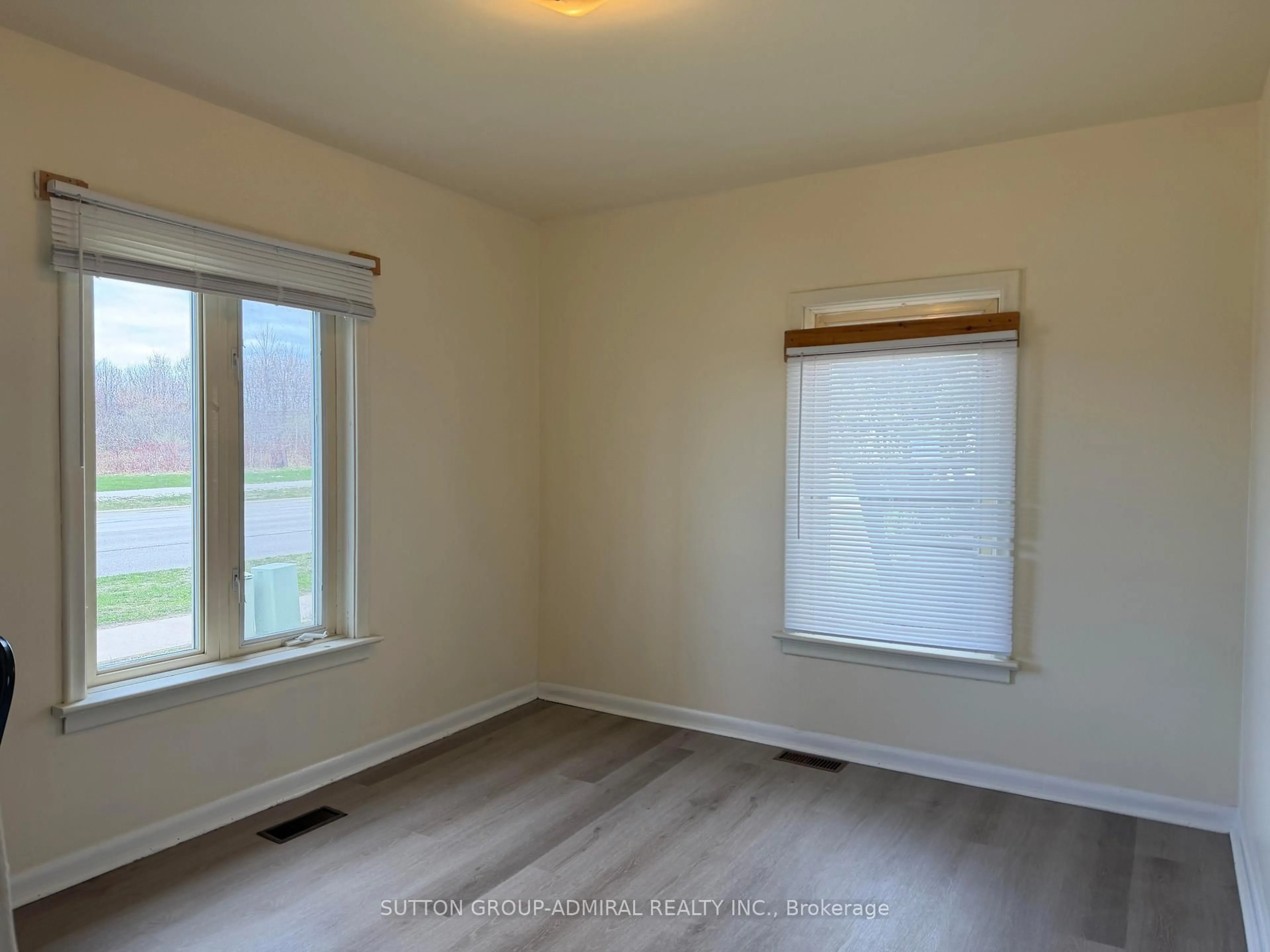 A pic of a room for 177 Atherley Rd, Orillia Ontario L3V 1N5