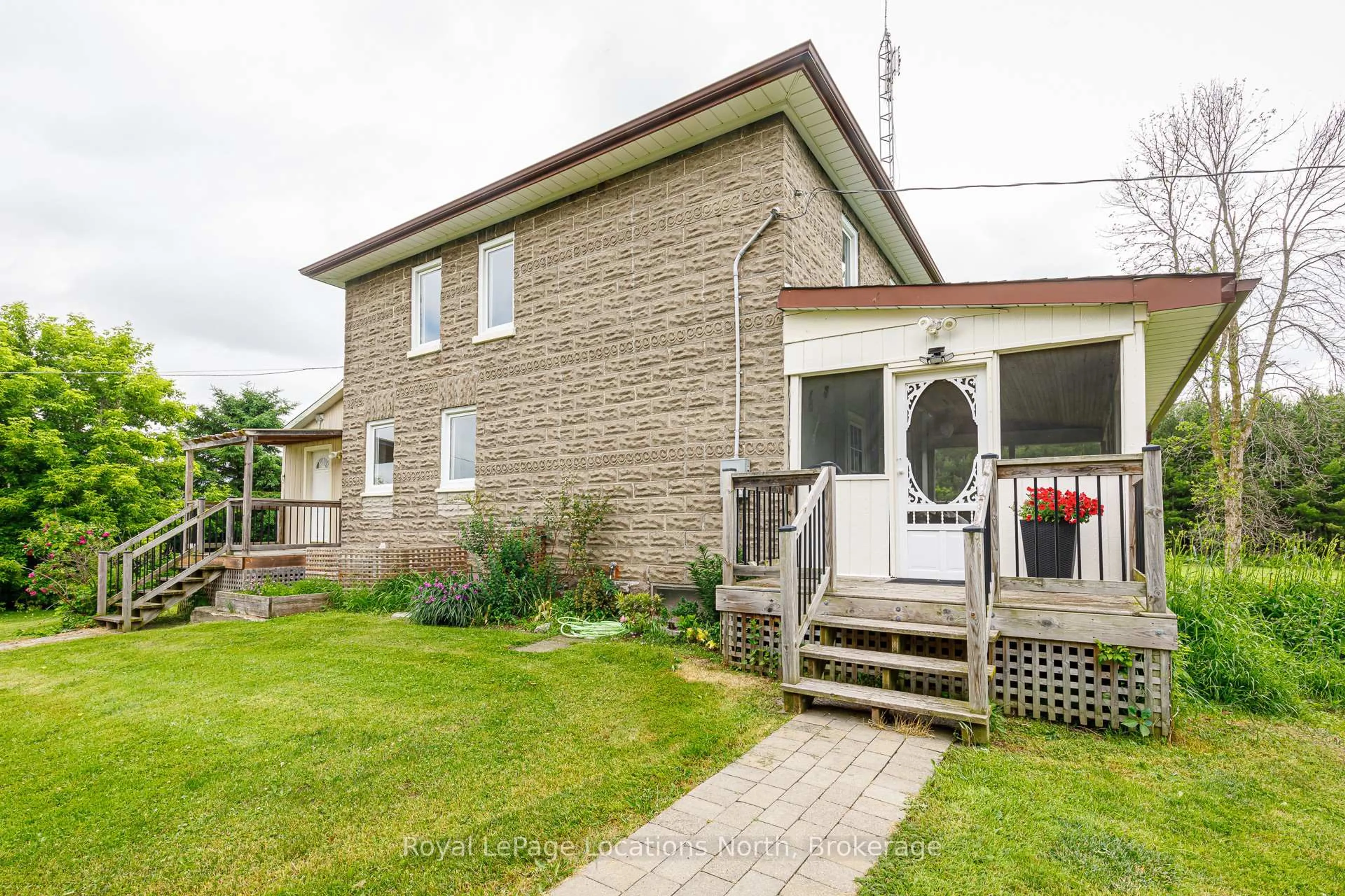Unknown for 5576 Concession Rd 6, Clearview Ontario L0M 1N0