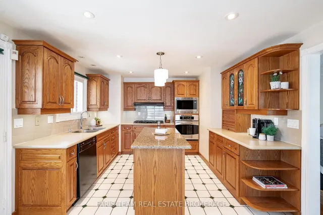 10 White Oaks Rd, Barrie 5