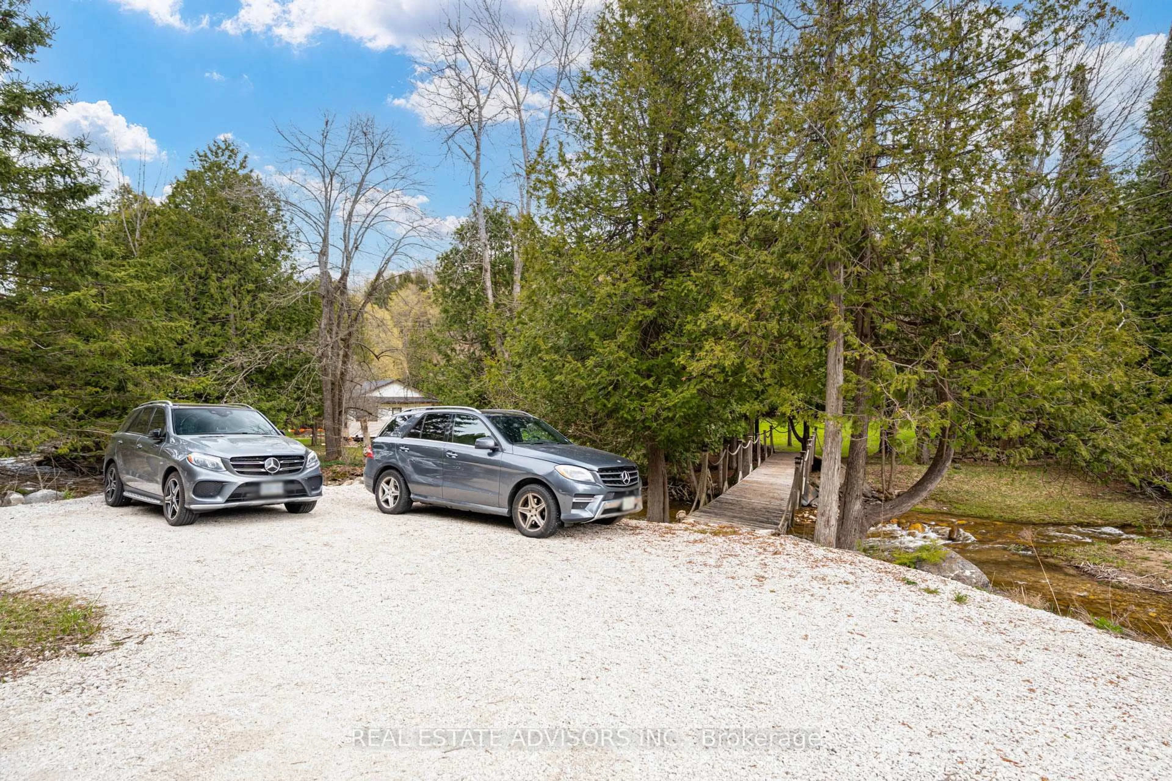 A pic from outside/outdoor area/front of a property/back of a property/a pic from drone, unknown for 9387 County Road 9, Clearview Ontario L0M 1G0