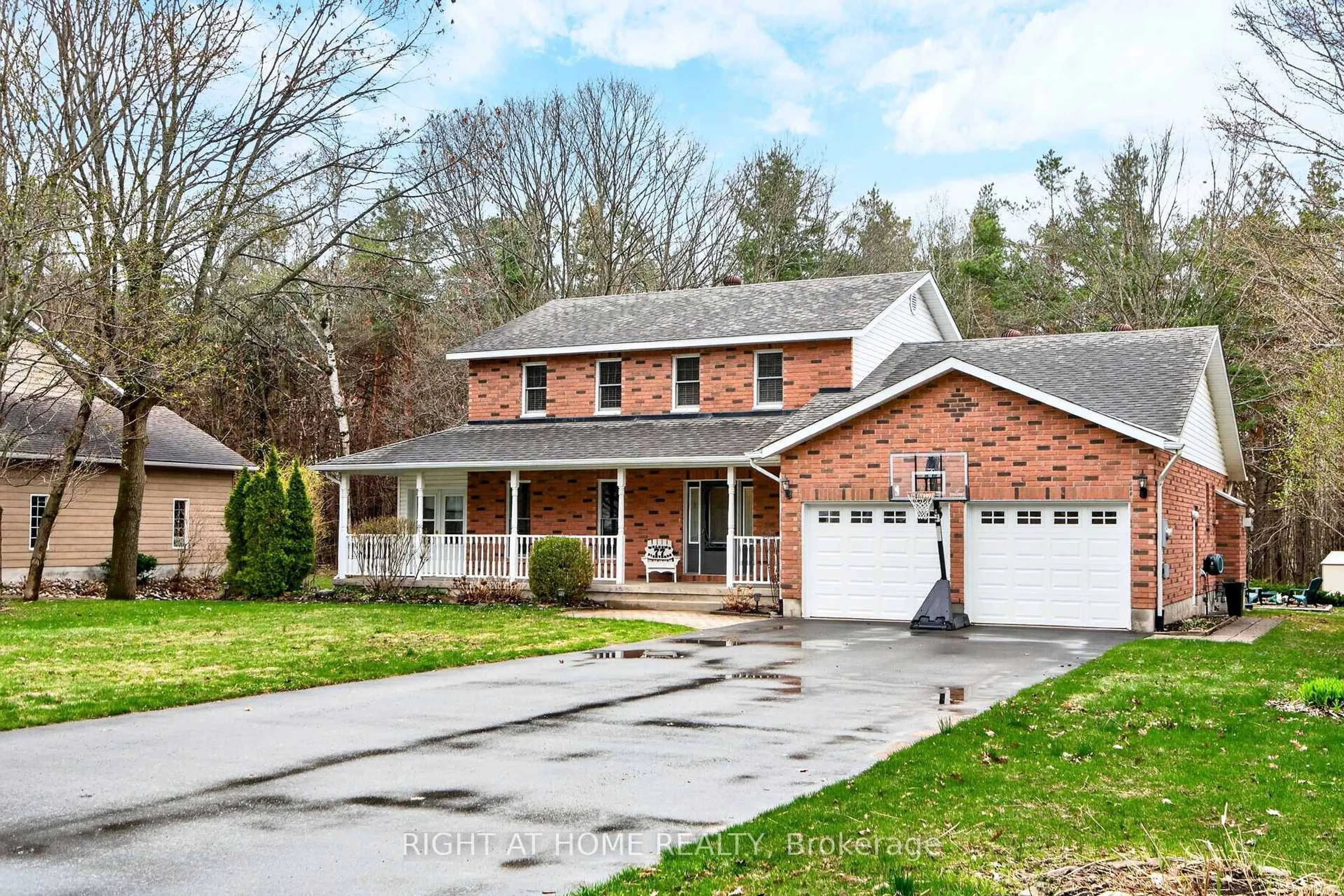 Home with brick exterior material, street for 77 Cambridge St, Penetanguishene Ontario L9M 1G7