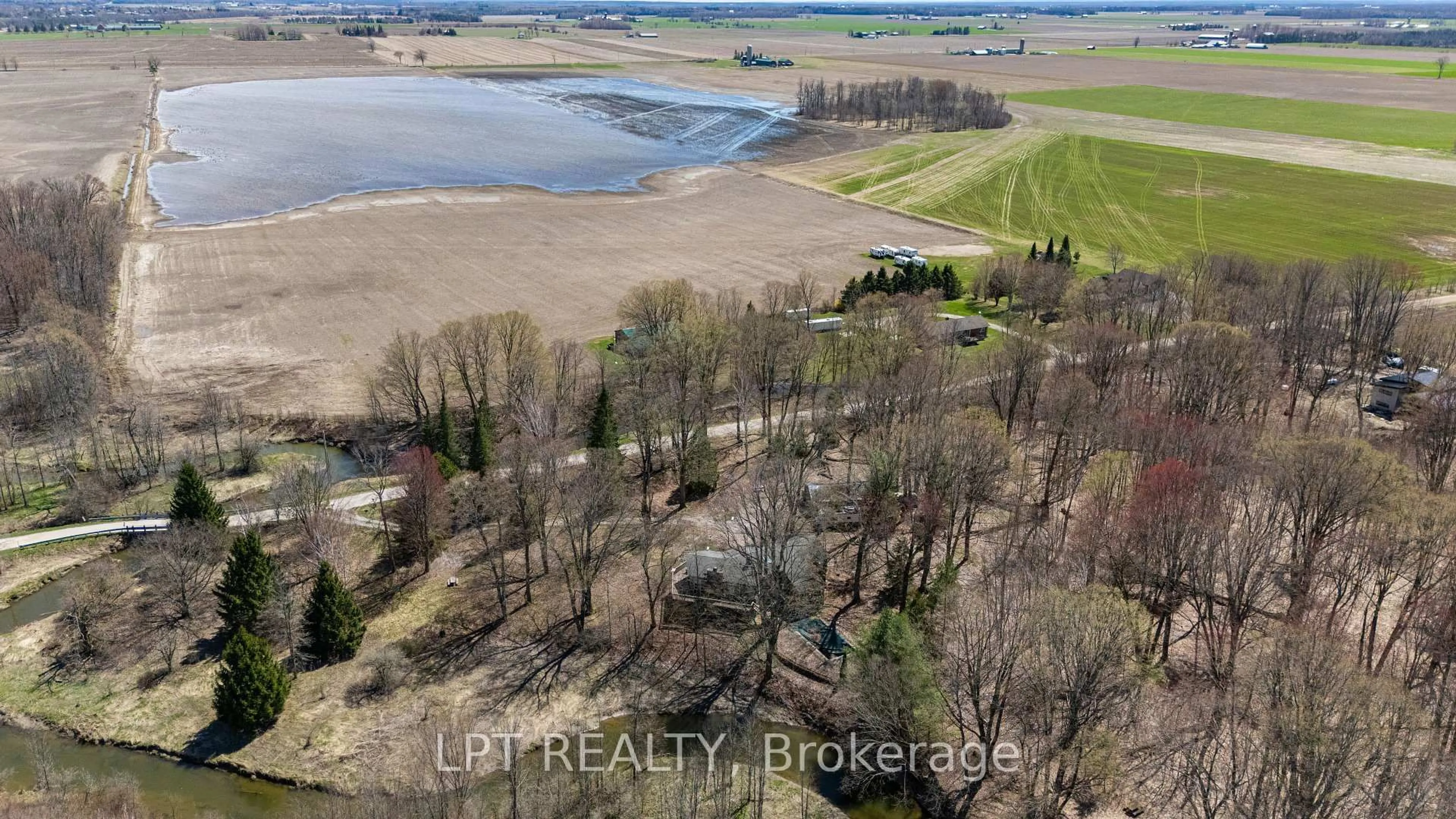 A pic from outside/outdoor area/front of a property/back of a property/a pic from drone, water/lake/river/ocean view for 50 Concession Rd 2, Tiny Ontario L0L 2T0