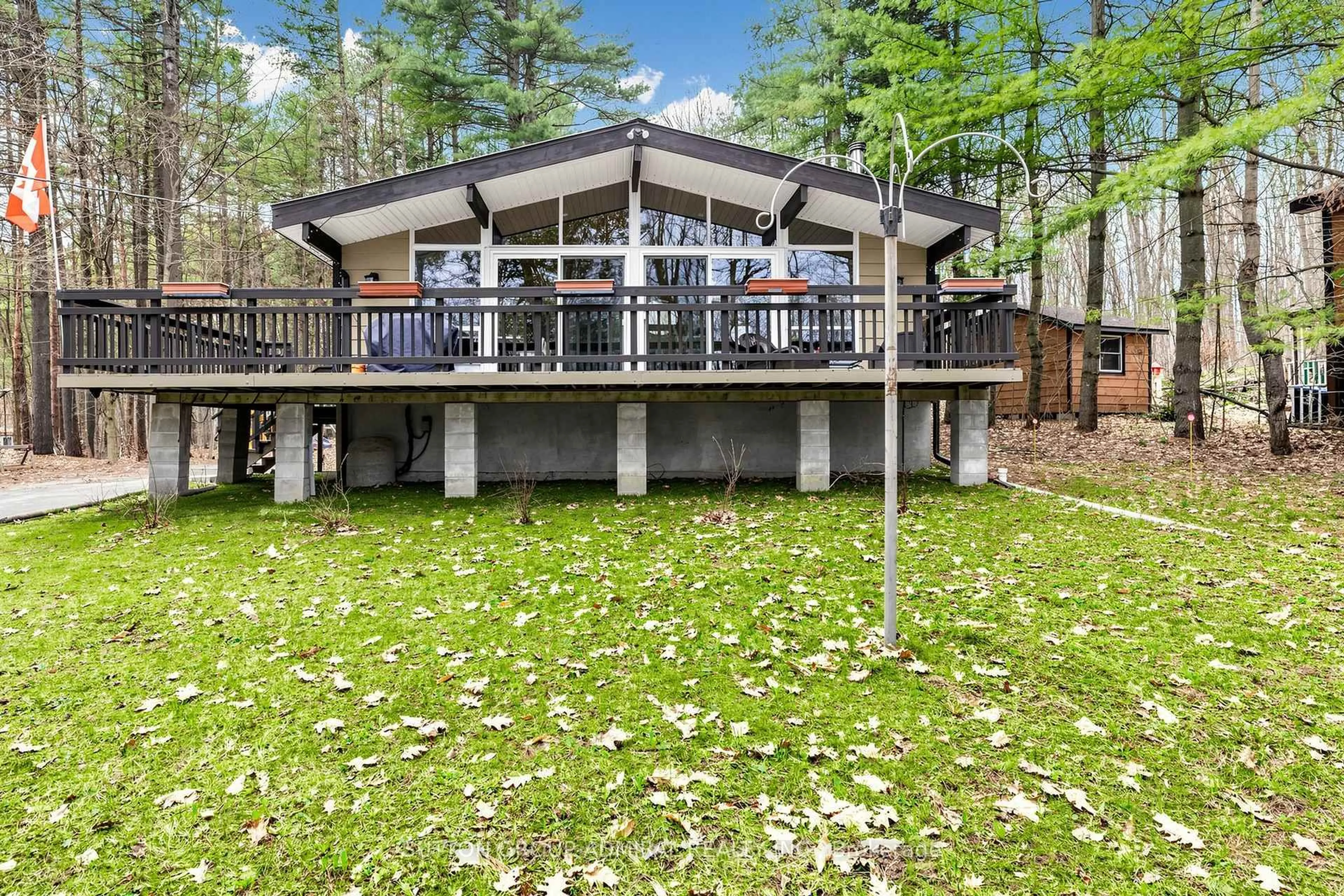 Patio, water/lake/river/ocean view for 28 Timcourt Dr, Tiny Ontario L9M 0B9