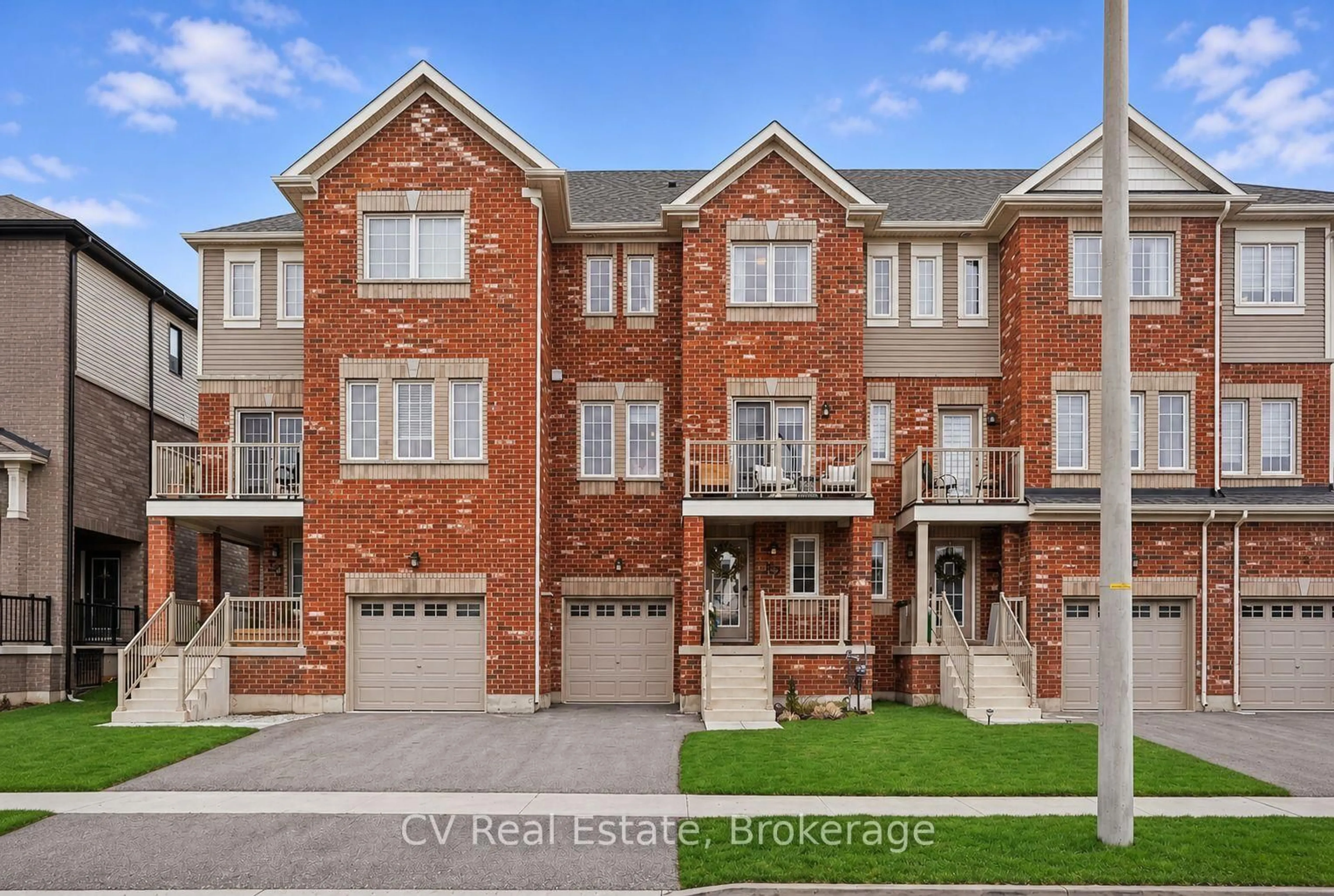 Home with brick exterior material, street for 57 Harvest Cres, Barrie Ontario L9J 0T5