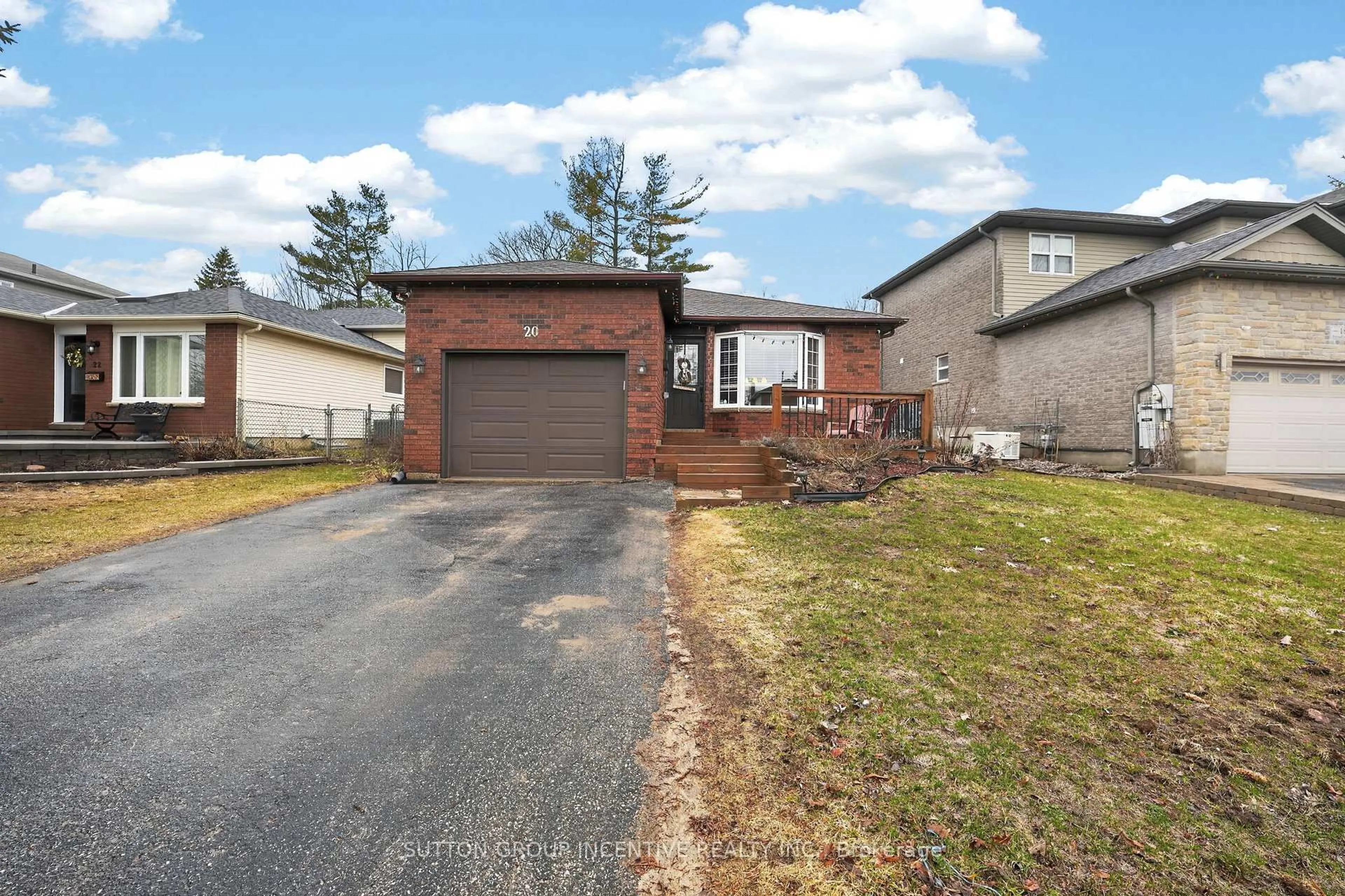 Home with brick exterior material, street for 20 Broadfoot Rd, Barrie Ontario L4N 5K7