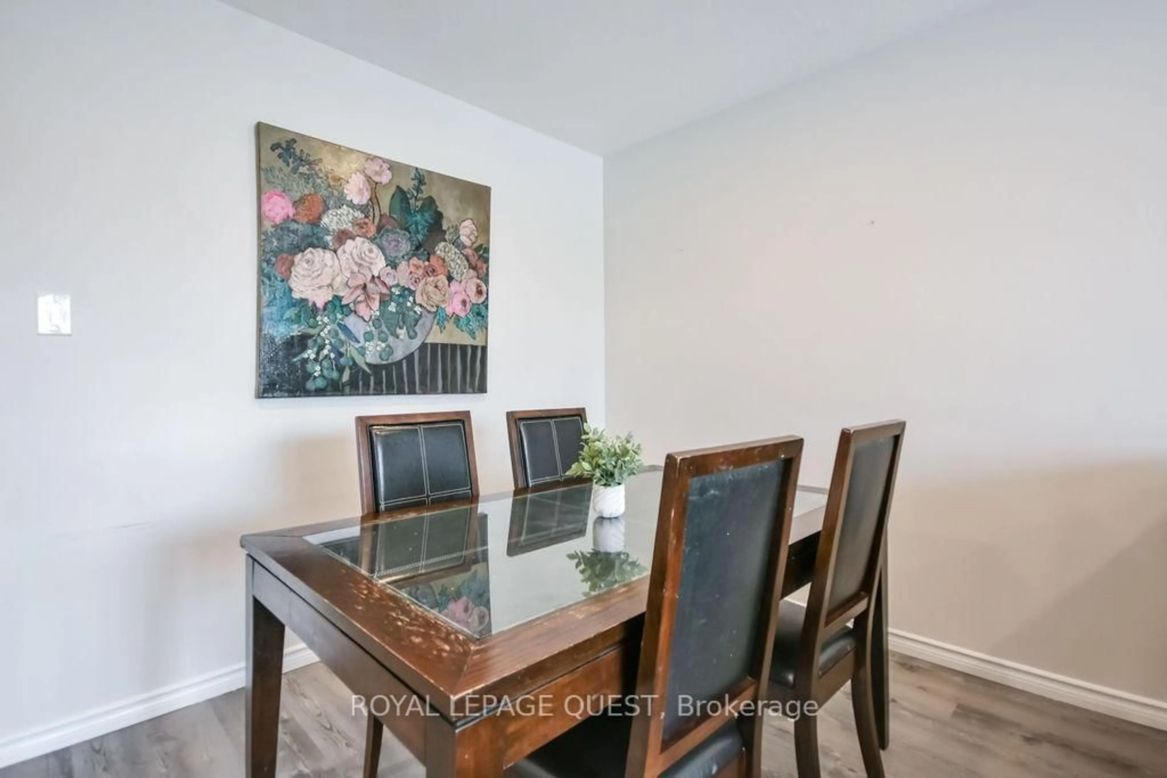 Dining room, unknown for 48 Louise Lane, Orillia Ontario L3V 7W1