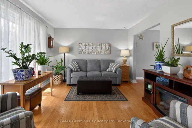 32 BONAVENTURE Pl, Penetanguishene 5