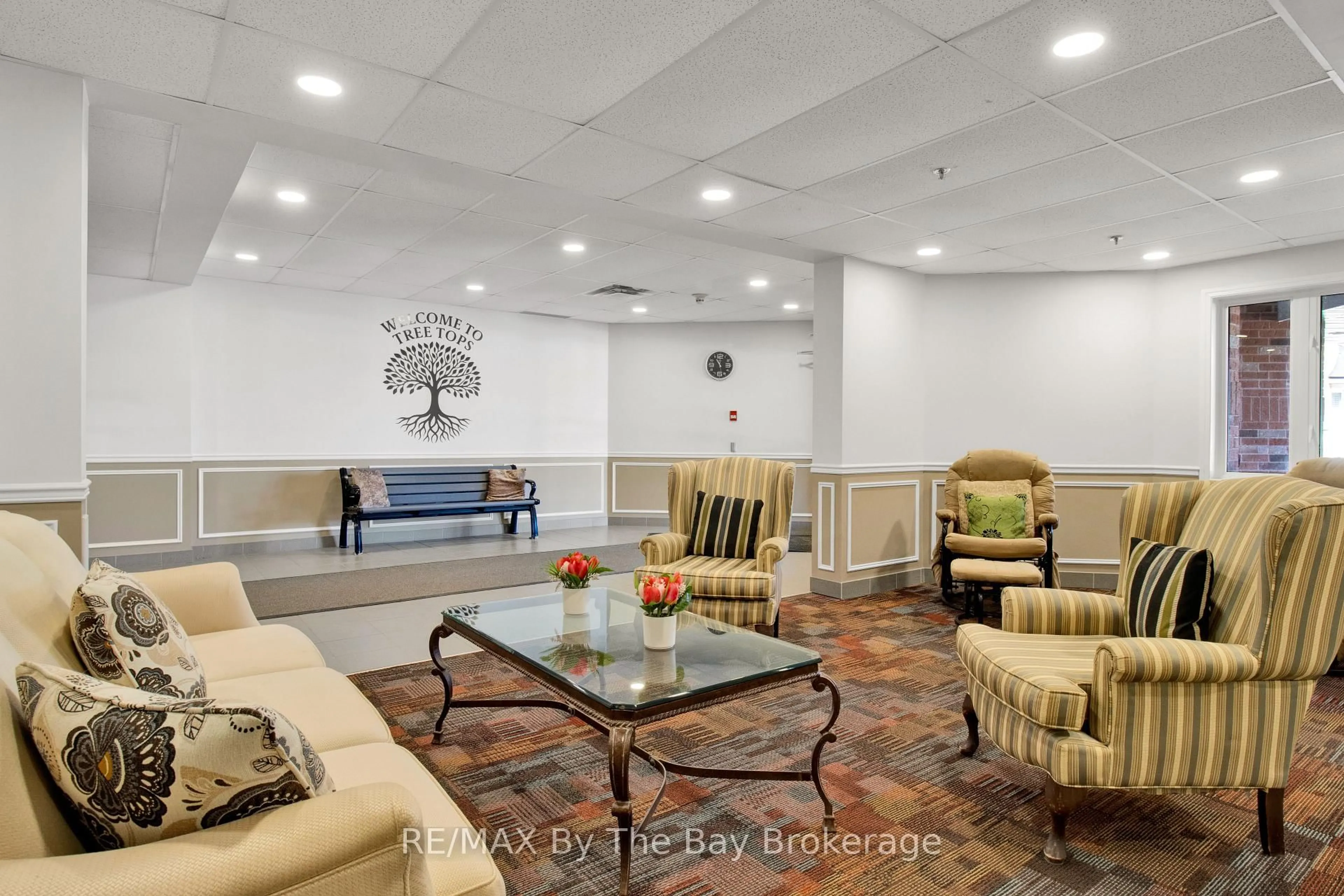 Lobby for 16 Westbury Rd #311, Wasaga Beach Ontario L9Z 0B8