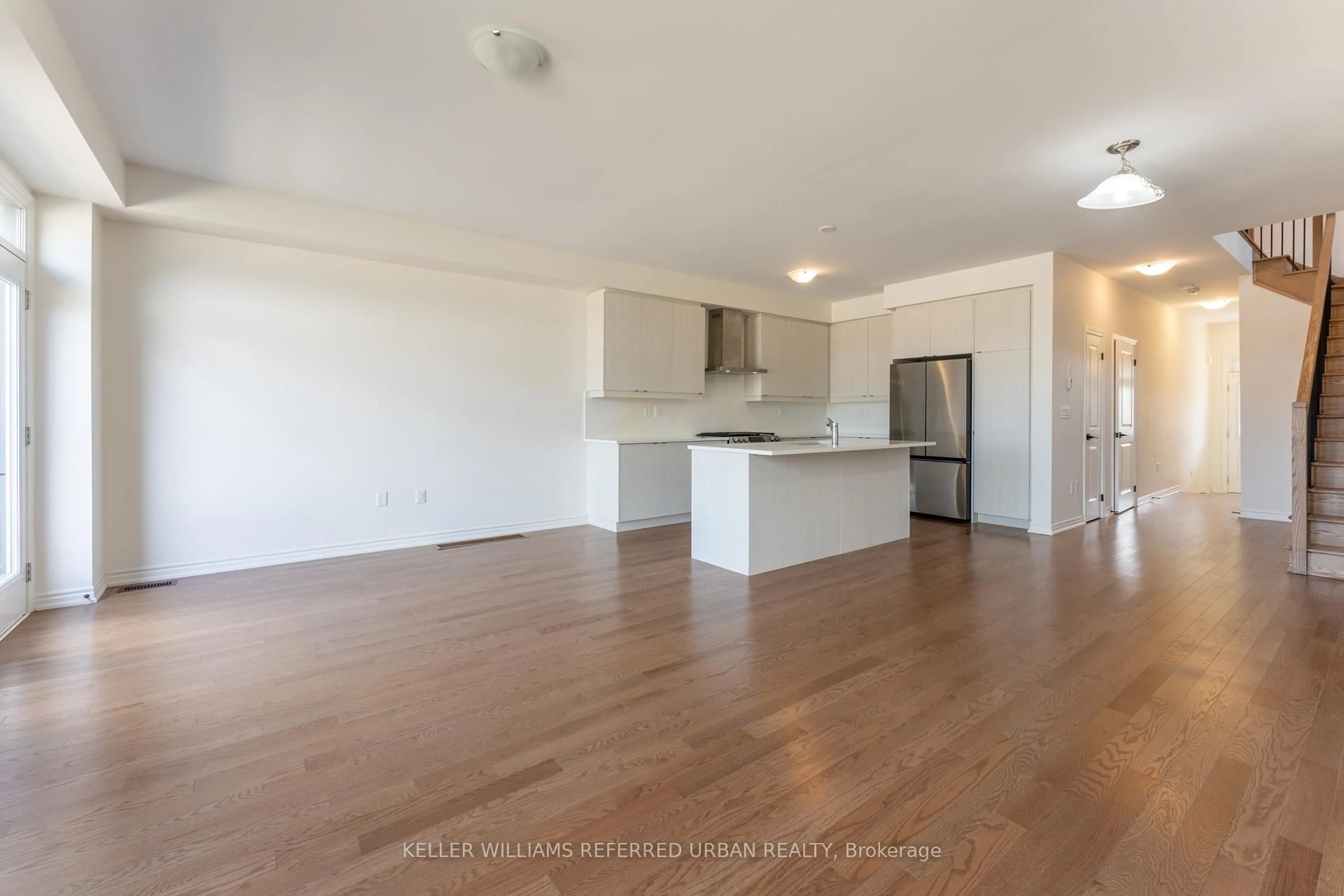 Open concept kitchen, unknown for 23 Greer St, Barrie Ontario L9J 0R4
