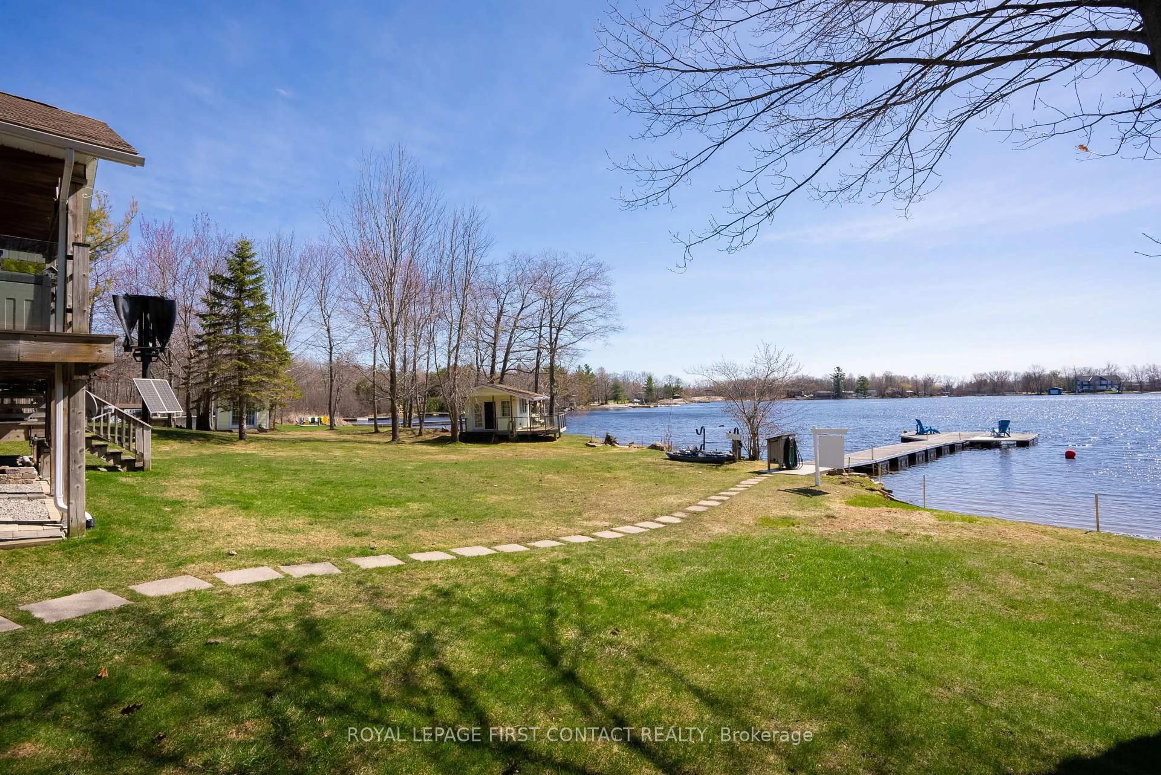 A pic from outside/outdoor area/front of a property/back of a property/a pic from drone, water/lake/river/ocean view for 3316 Point Bush Crt, Severn Ontario L0K 1S0