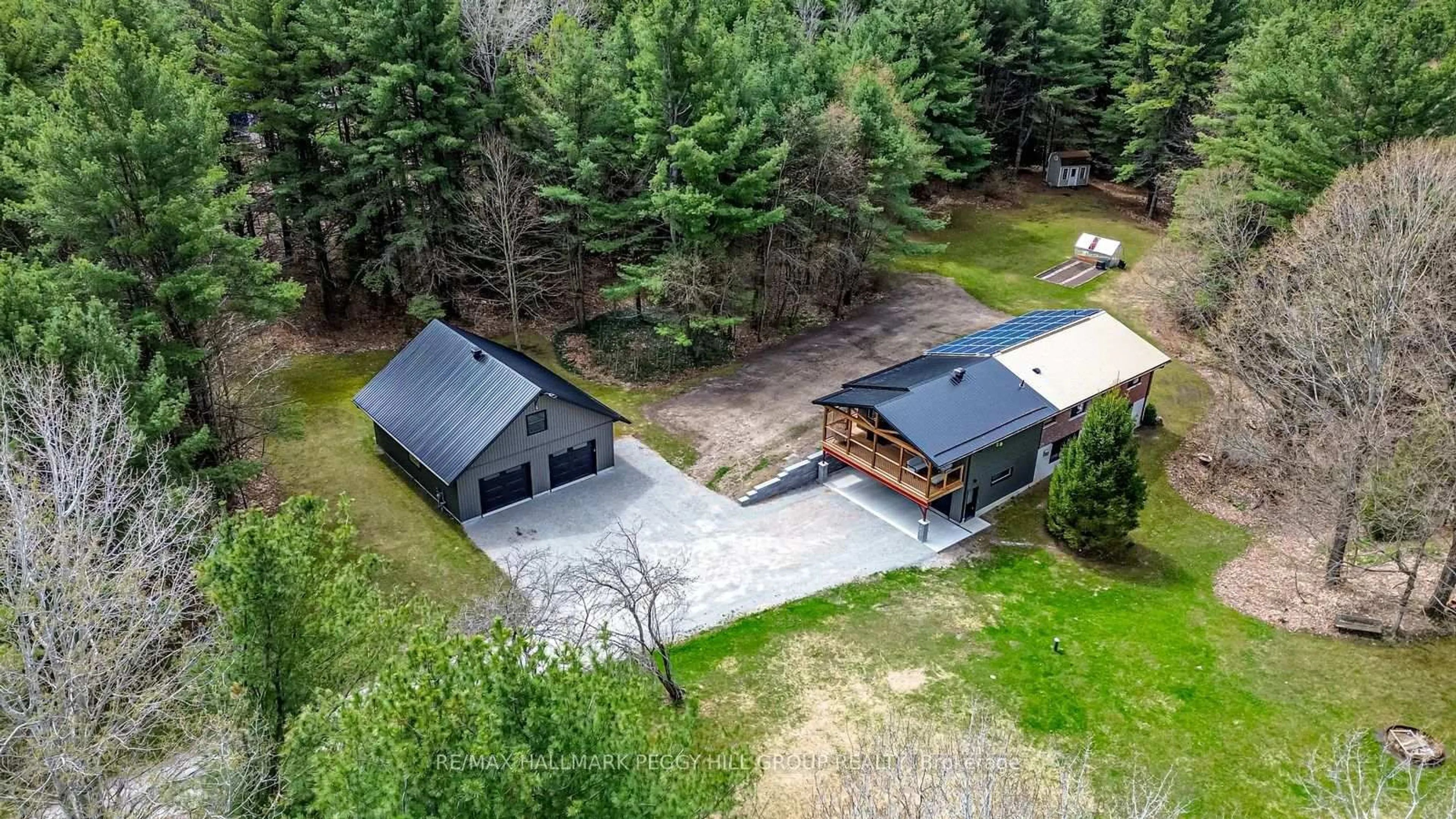 A pic from outside/outdoor area/front of a property/back of a property/a pic from drone, unknown for 780 Marshall Rd, Tiny Ontario L0K 2E1
