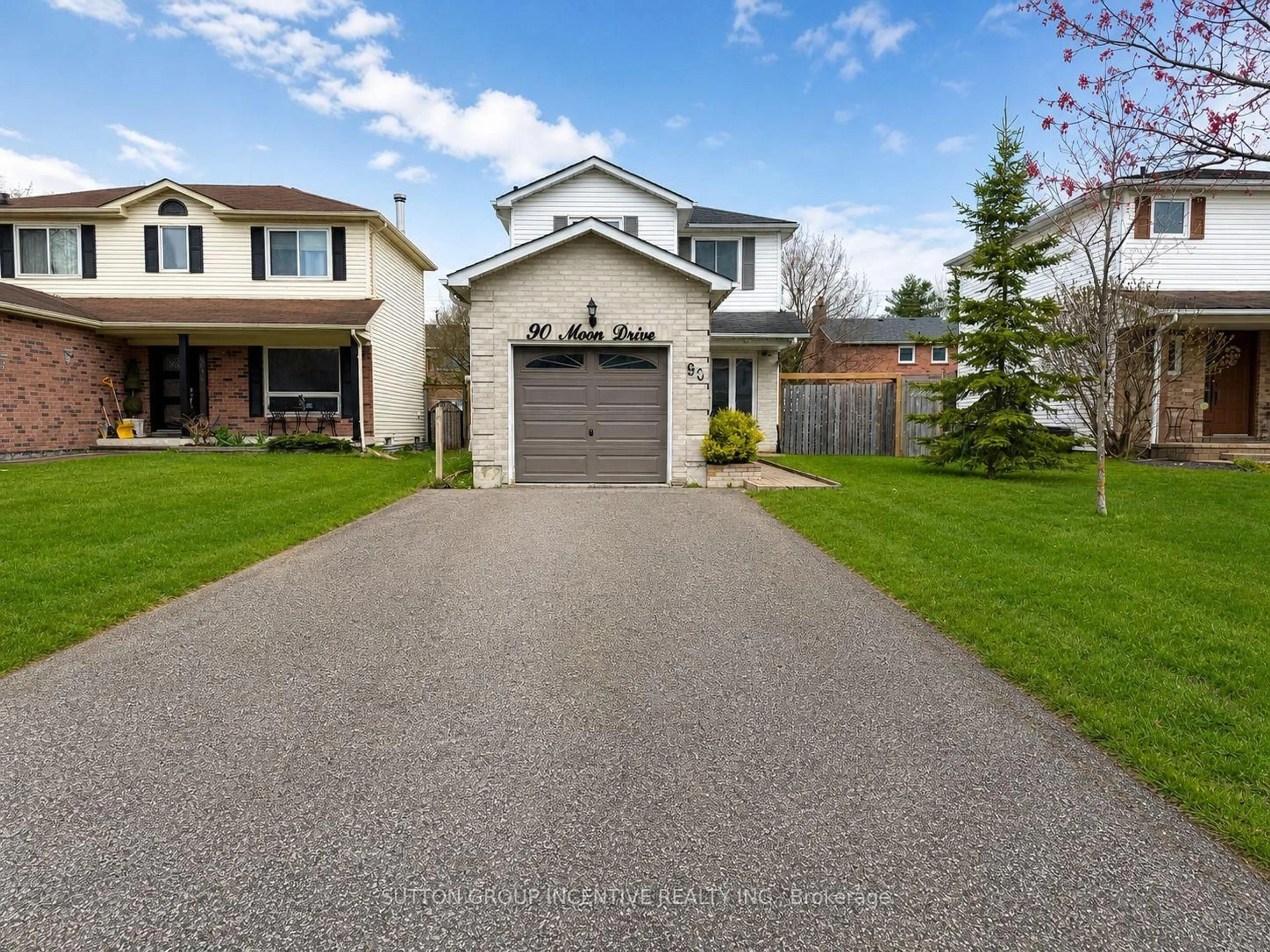 Unknown for 90 Moon Dr, Barrie Ontario L4N 7G9