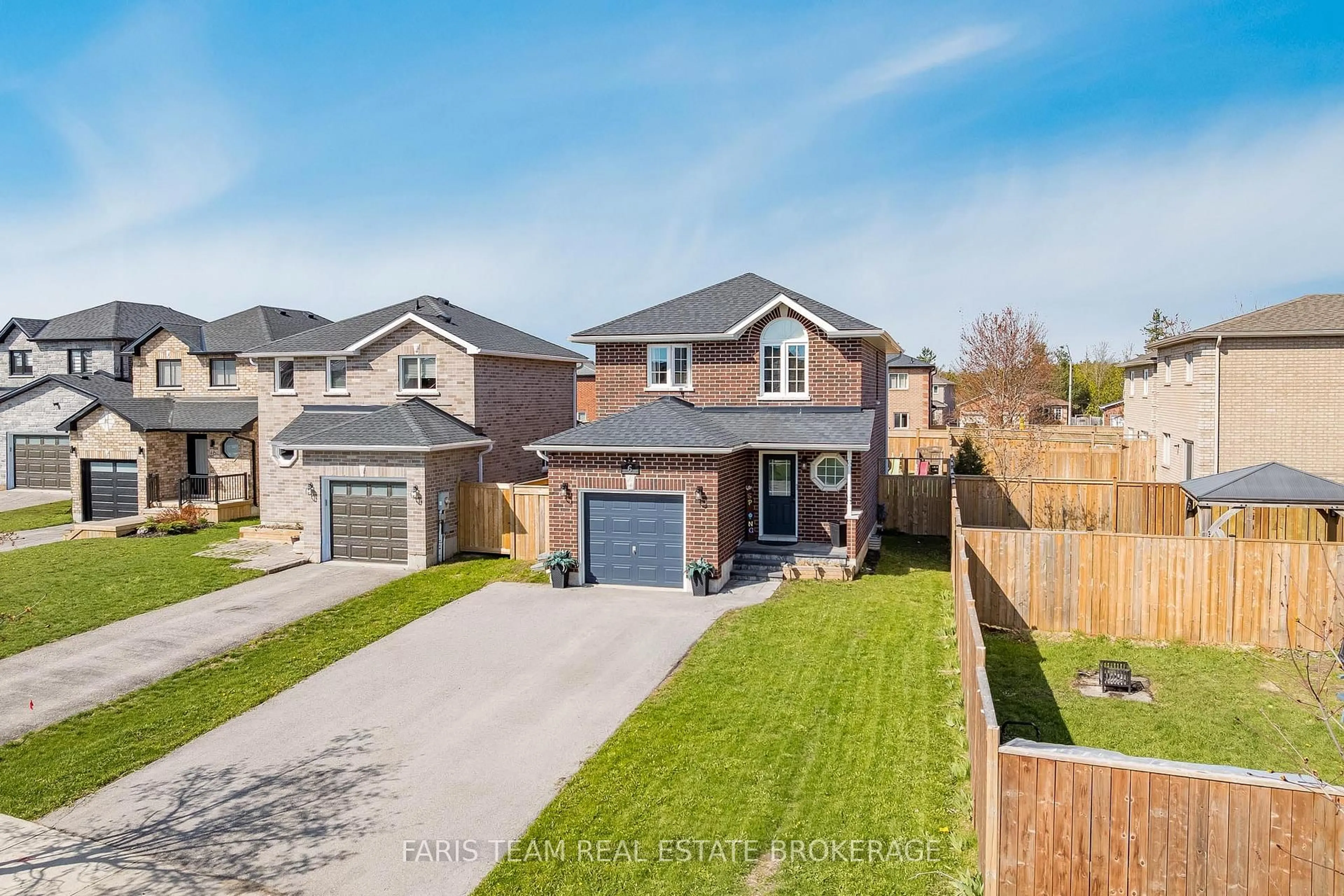 Home with brick exterior material, street for 6 Majesty Blvd, Barrie Ontario L4M 7K3