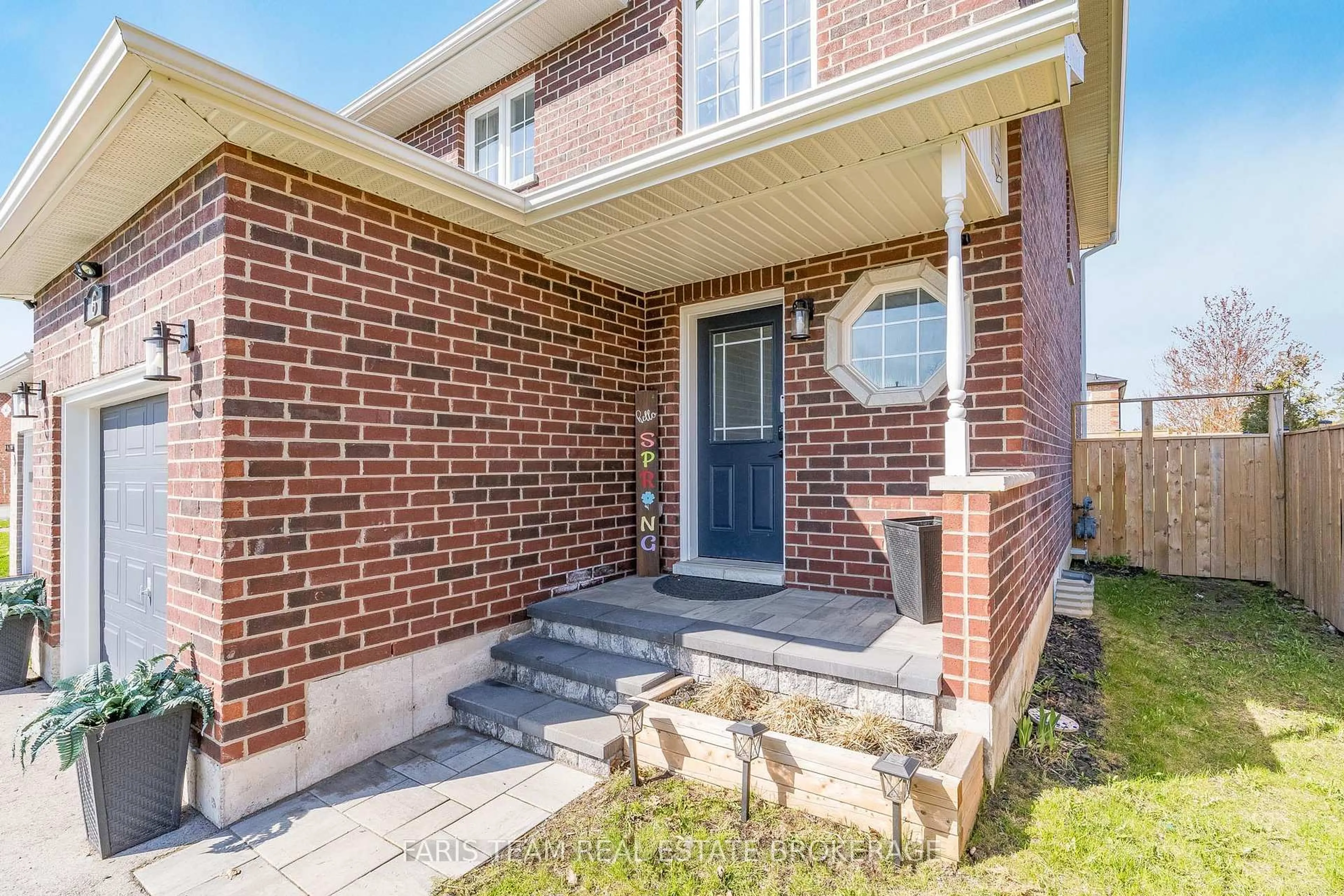 Home with brick exterior material, street for 6 Majesty Blvd, Barrie Ontario L4M 7K3